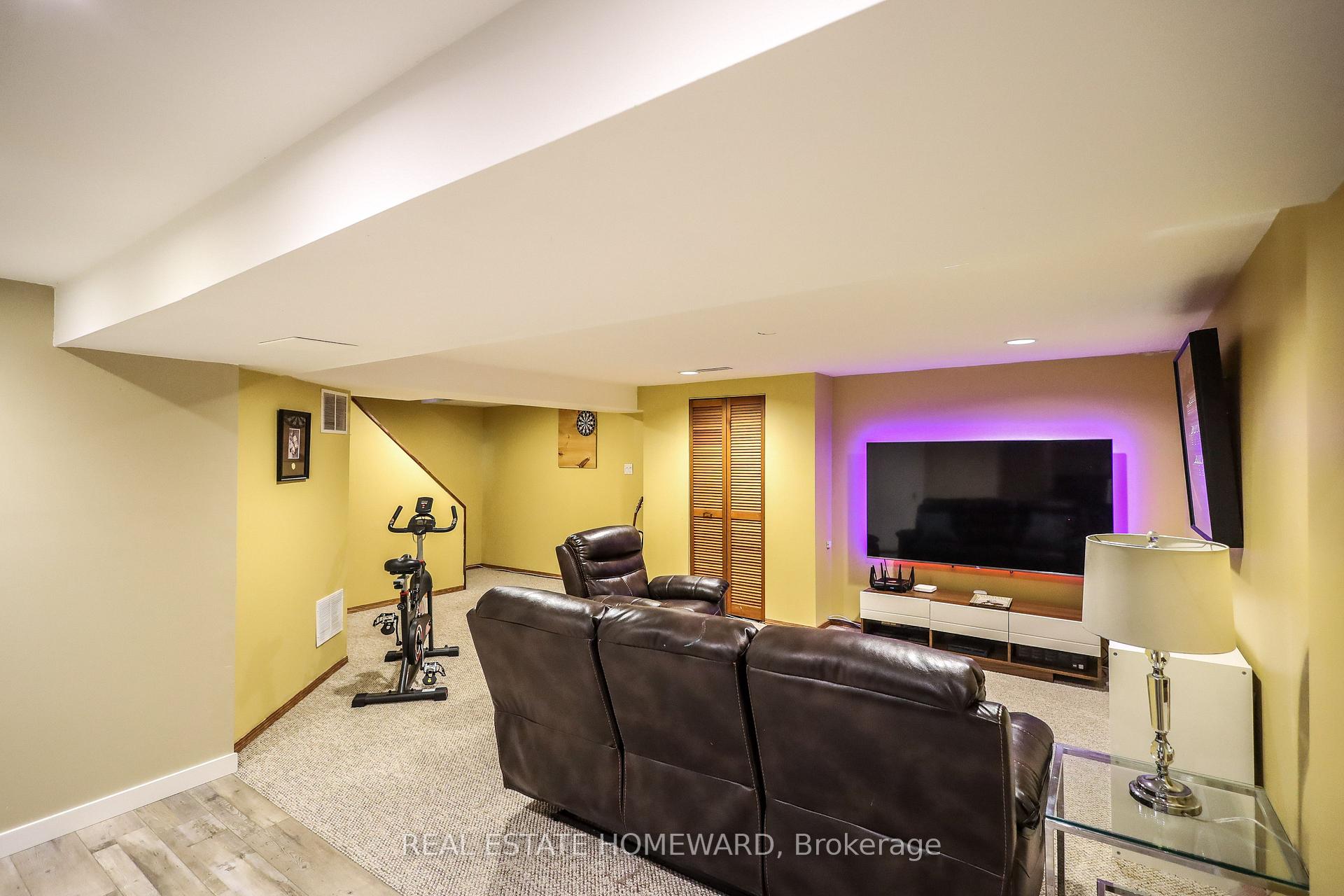 Photo 15 of 48 Old Colony Drive, Whitby, Pringle Creek — HOMEH