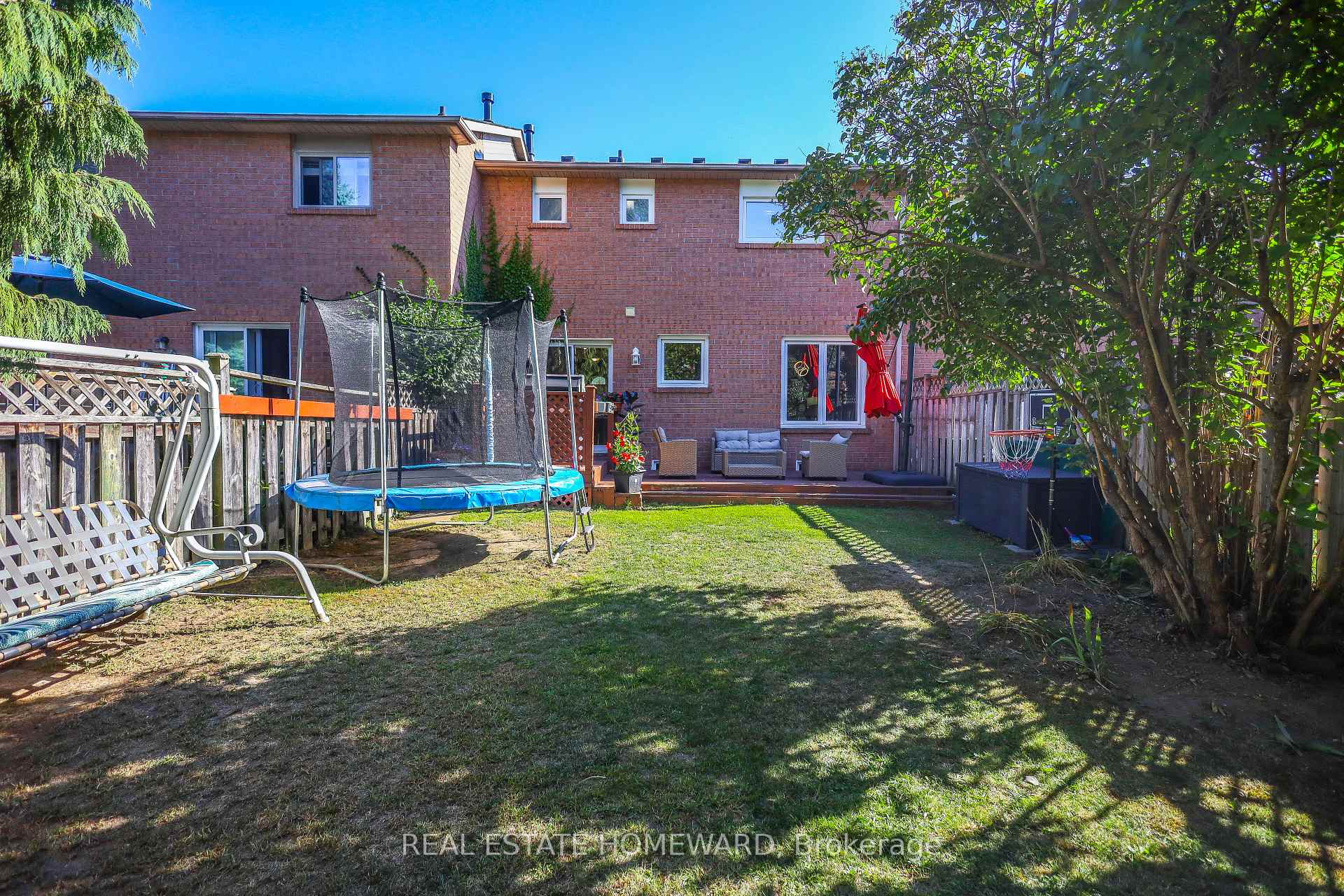 Photo 20 of 48 Old Colony Drive, Whitby, Pringle Creek — HOMEH