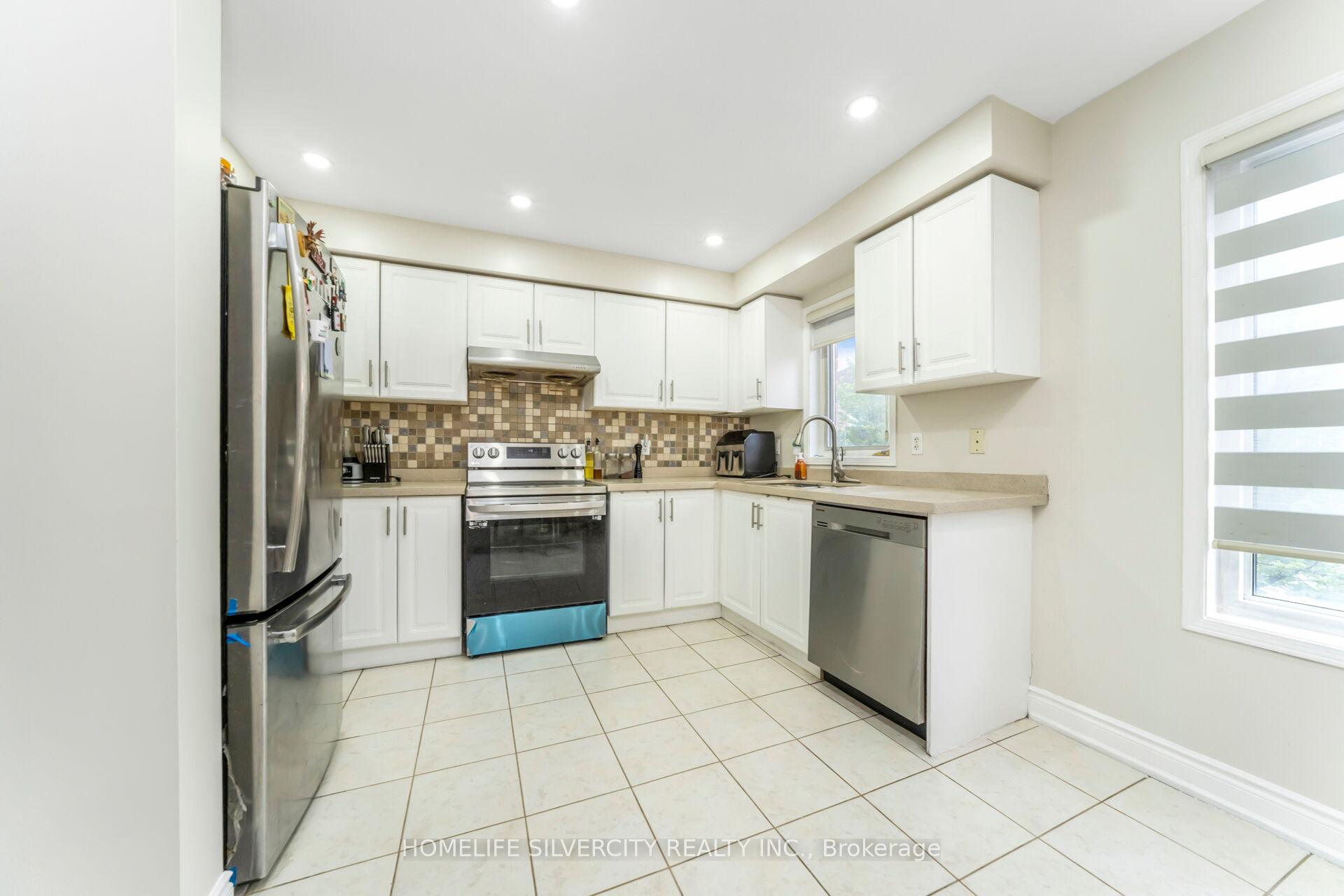 Photo 21 of 91 Bernard Avenue, Brampton, Fletcher's Creek South — HOMEH