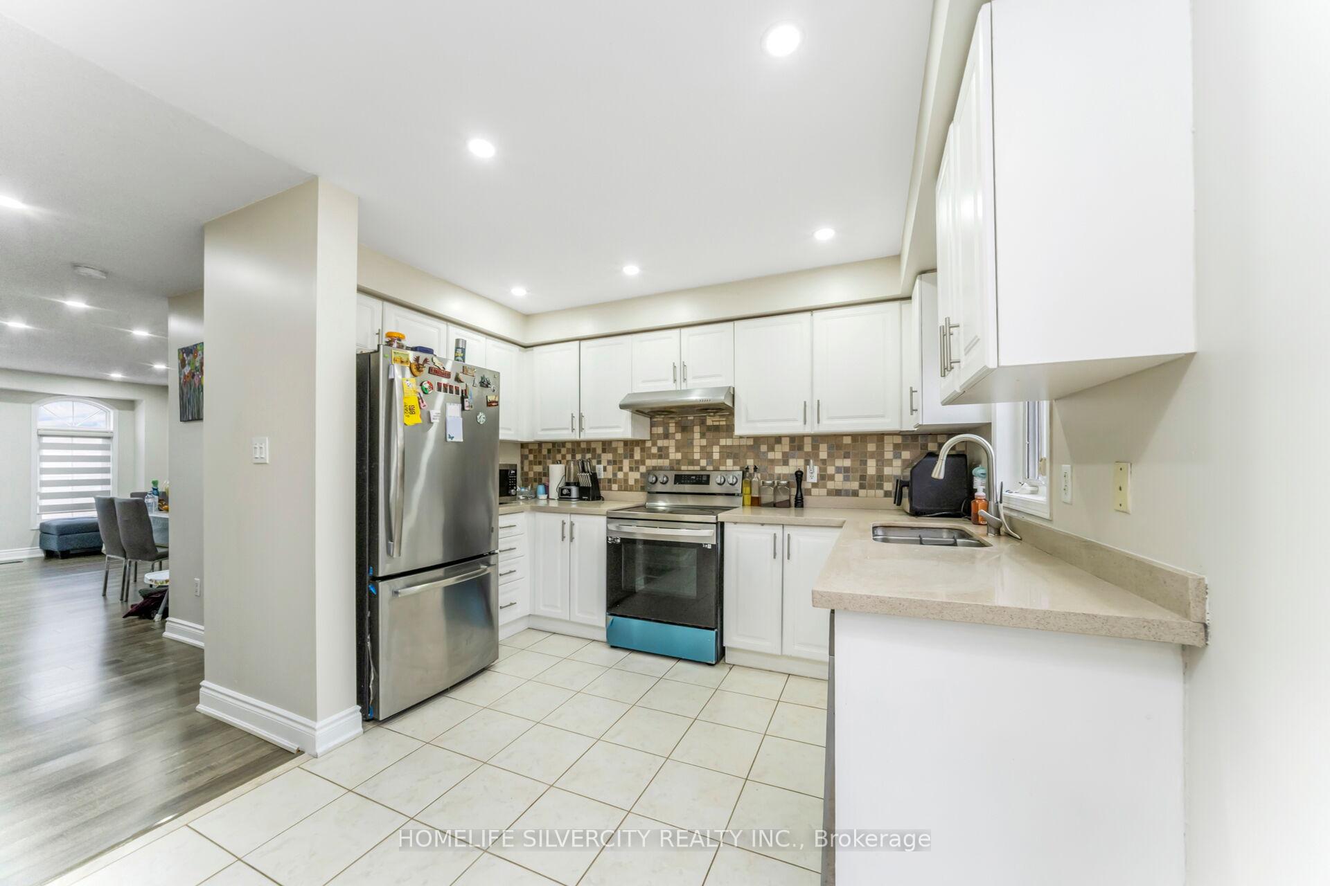 Photo 16 of 91 Bernard Avenue, Brampton, Fletcher's Creek South — HOMEH