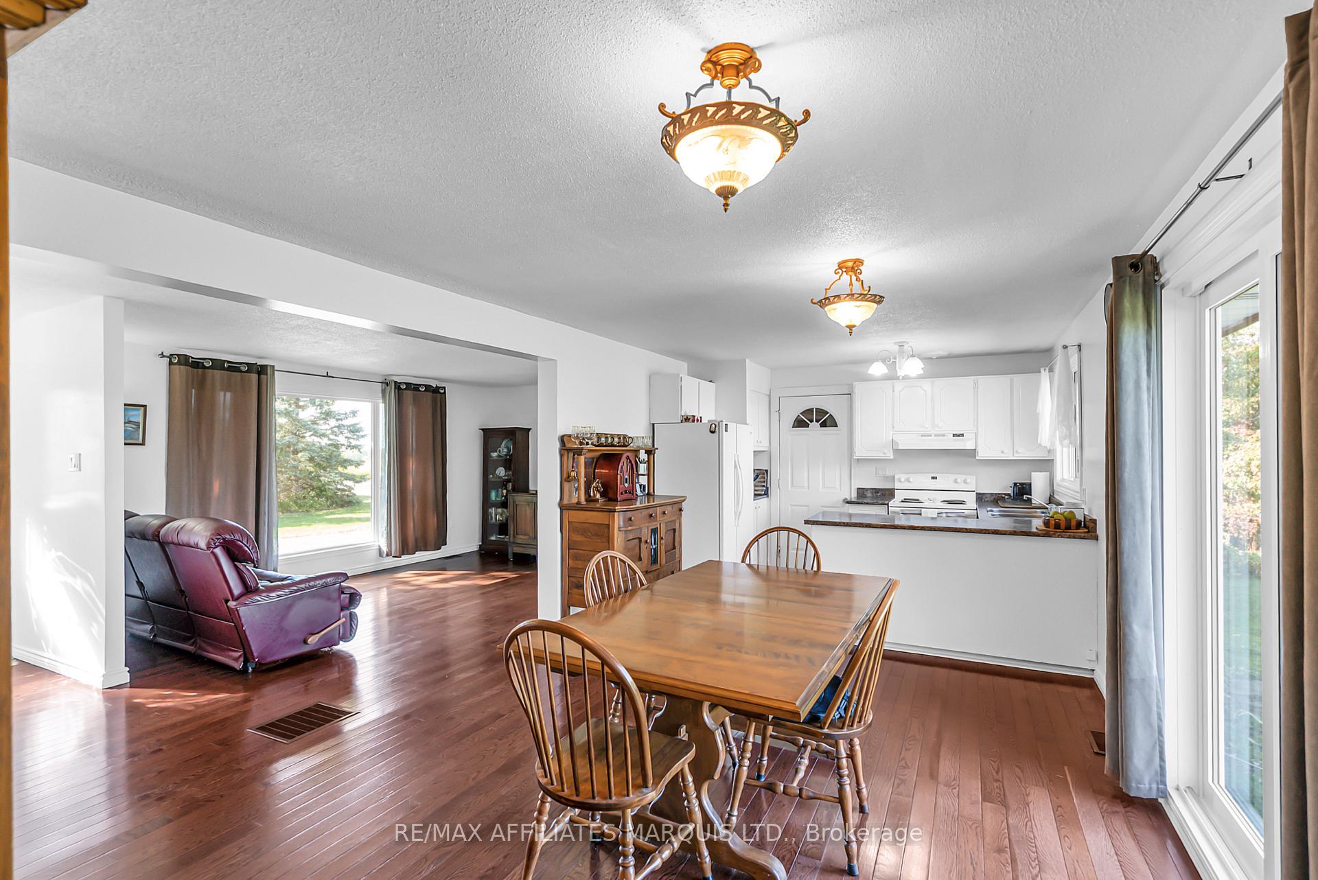 Photo 2 of 18659 County Rd 19, South Glengarry, South Glengarry (Charlottenburgh) Twp — HOMEH