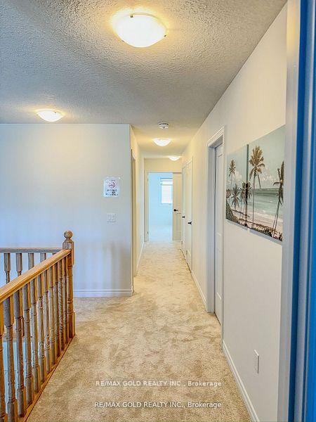 Photo 17 of 176 Plewes Drive, Collingwood — HOMEH