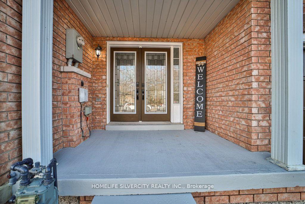Photo 3 of 55 Samantha Crescent, Brampton, Sandringham-Wellington — HOMEH