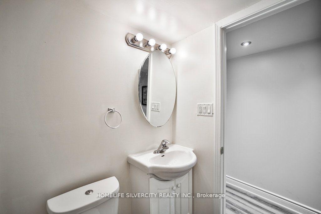 Photo 37 of 55 Samantha Crescent, Brampton, Sandringham-Wellington — HOMEH