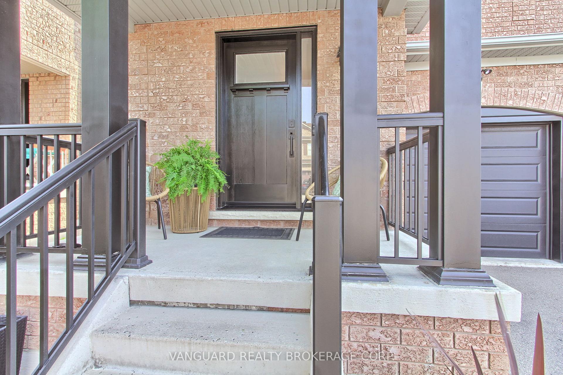 Photo 15 of 15 Treasure Hill Road, Vaughan, Maple — HOMEH