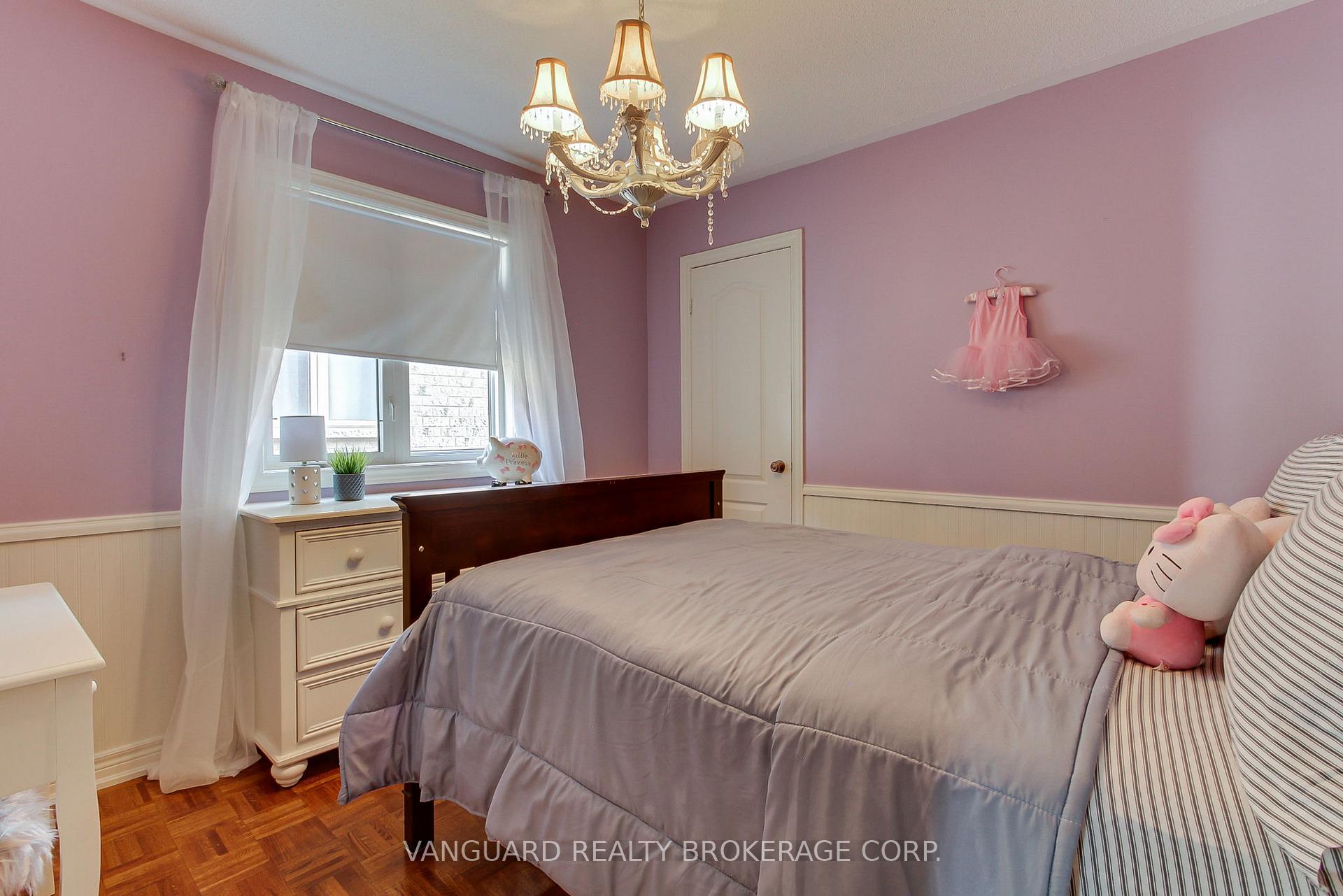 Photo 30 of 15 Treasure Hill Road, Vaughan, Maple — HOMEH