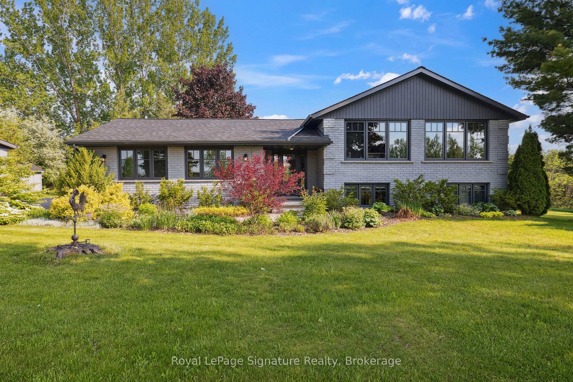 Photo 7 of 728414 21ST Side Road, Blue Mountains — HOMEH