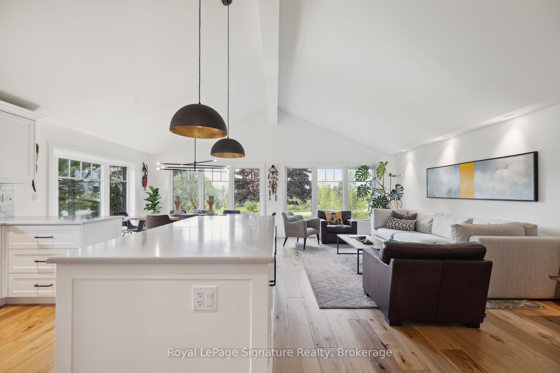 Photo 4 of 728414 21ST Side Road, Blue Mountains — HOMEH