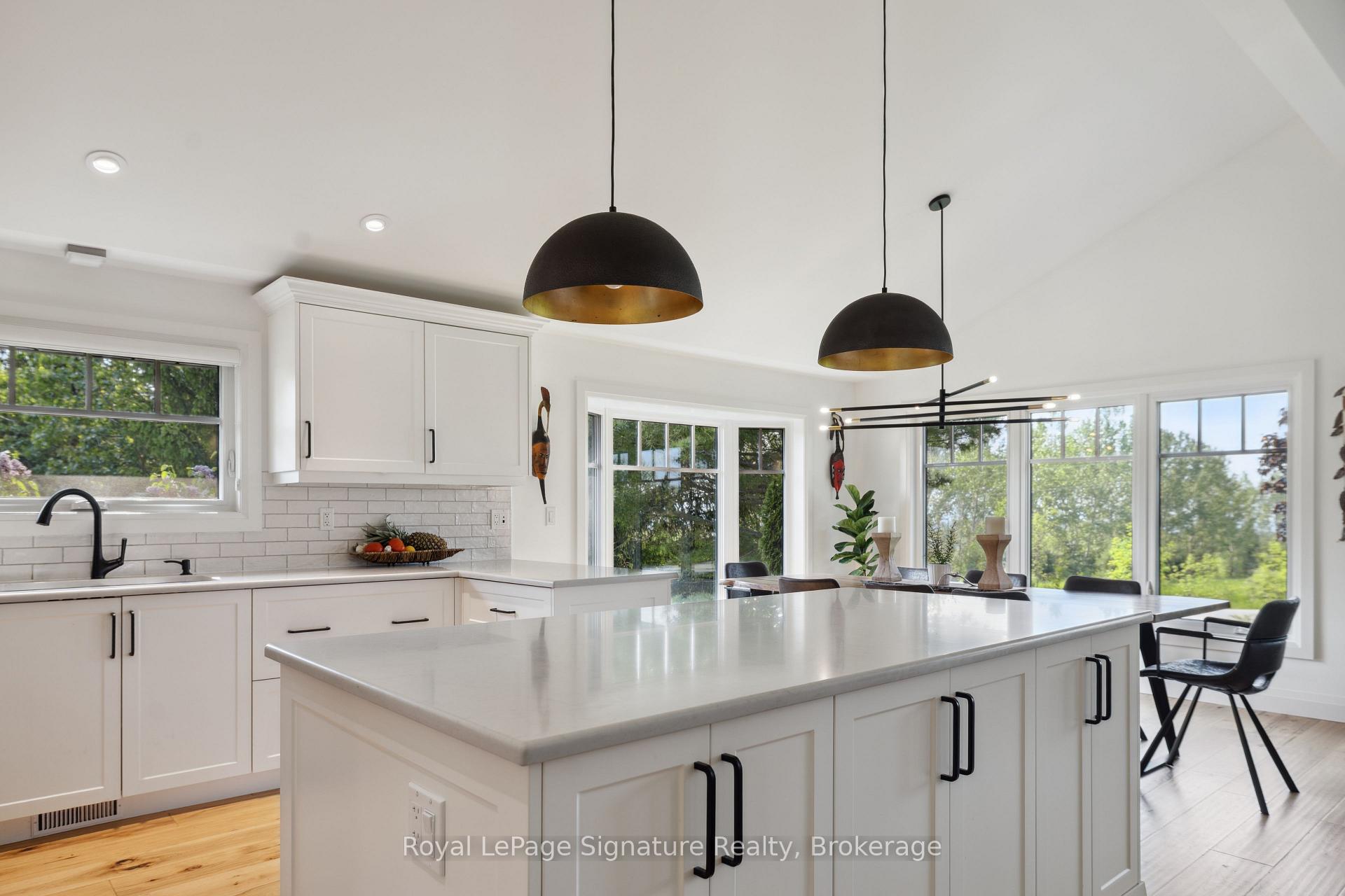 Photo 8 of 728414 21ST Side Road, Blue Mountains — HOMEH