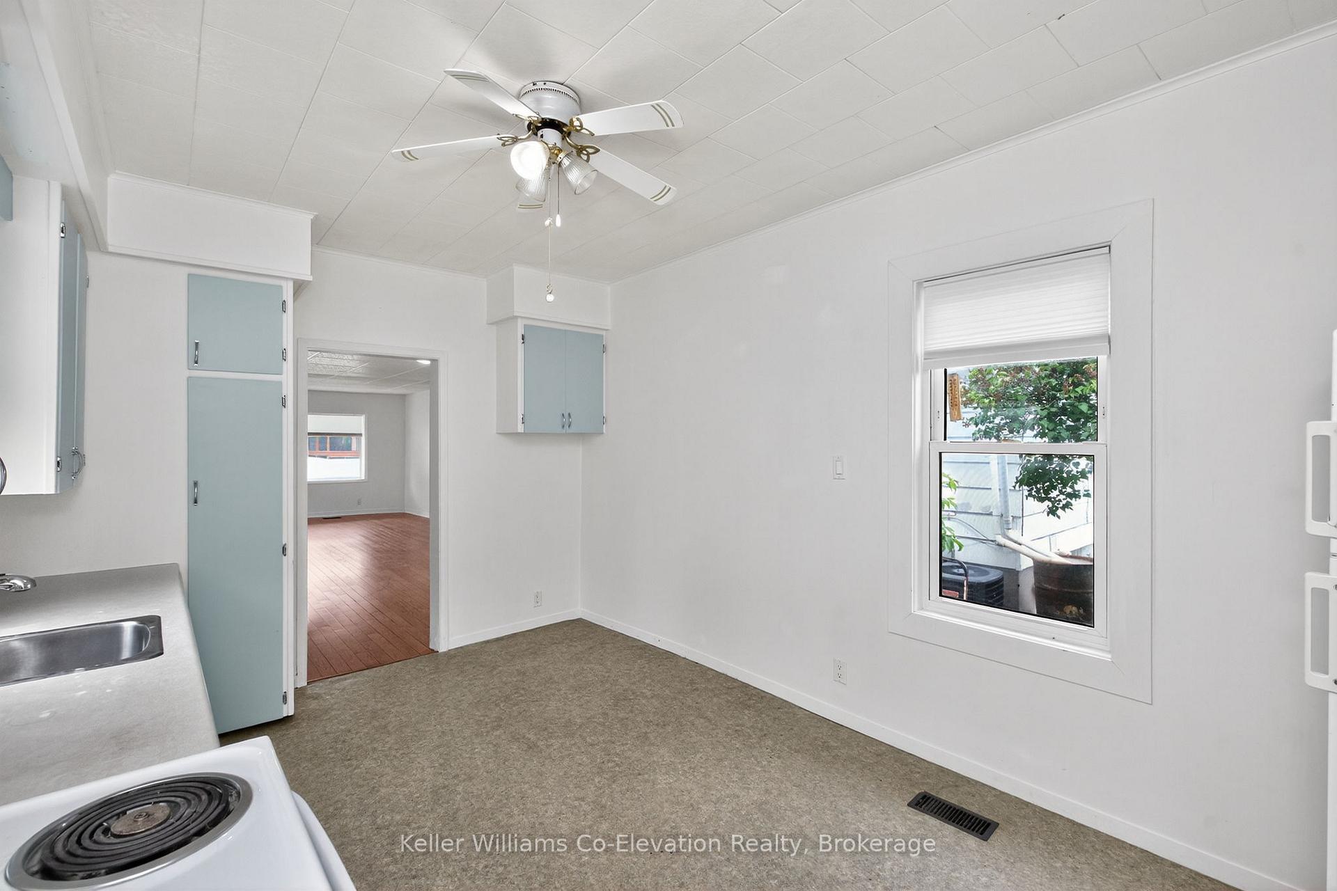 Photo 12 of 55 Fifth Street, Midland — HOMEH