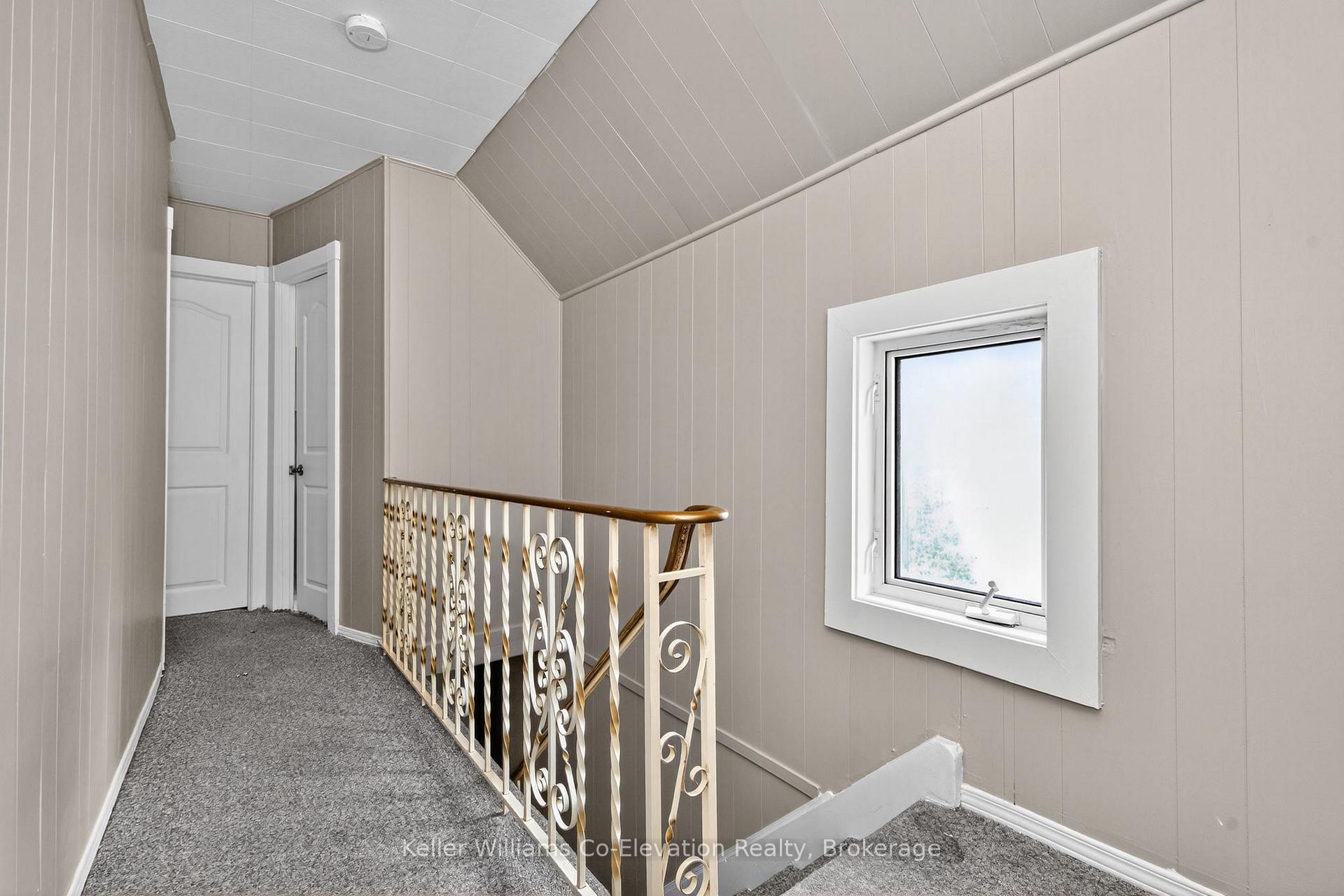 Photo 10 of 55 Fifth Street, Midland — HOMEH