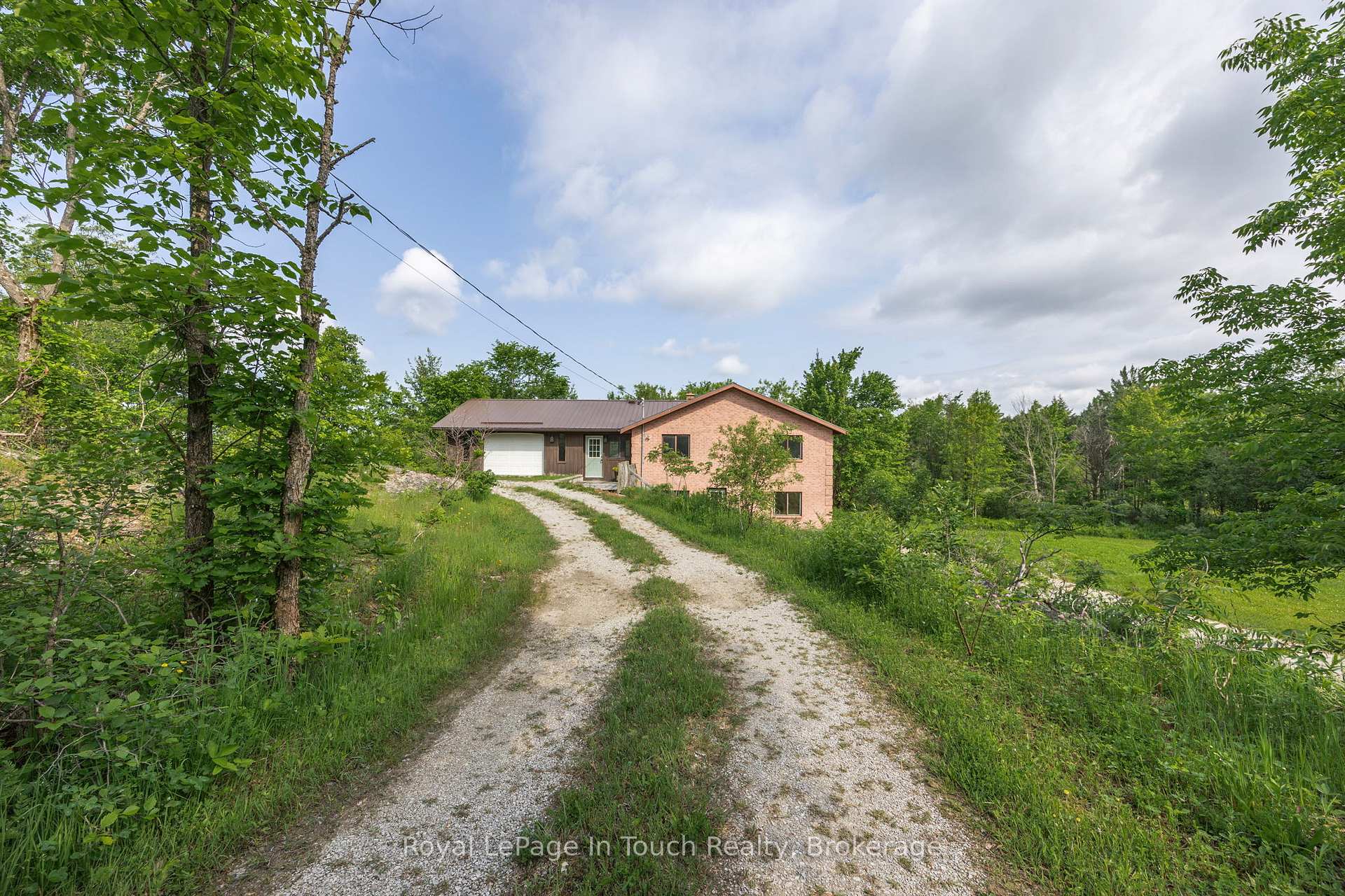 Photo 1 of 1076 Kitchen Side Road, Severn, Rural Severn — HOMEH