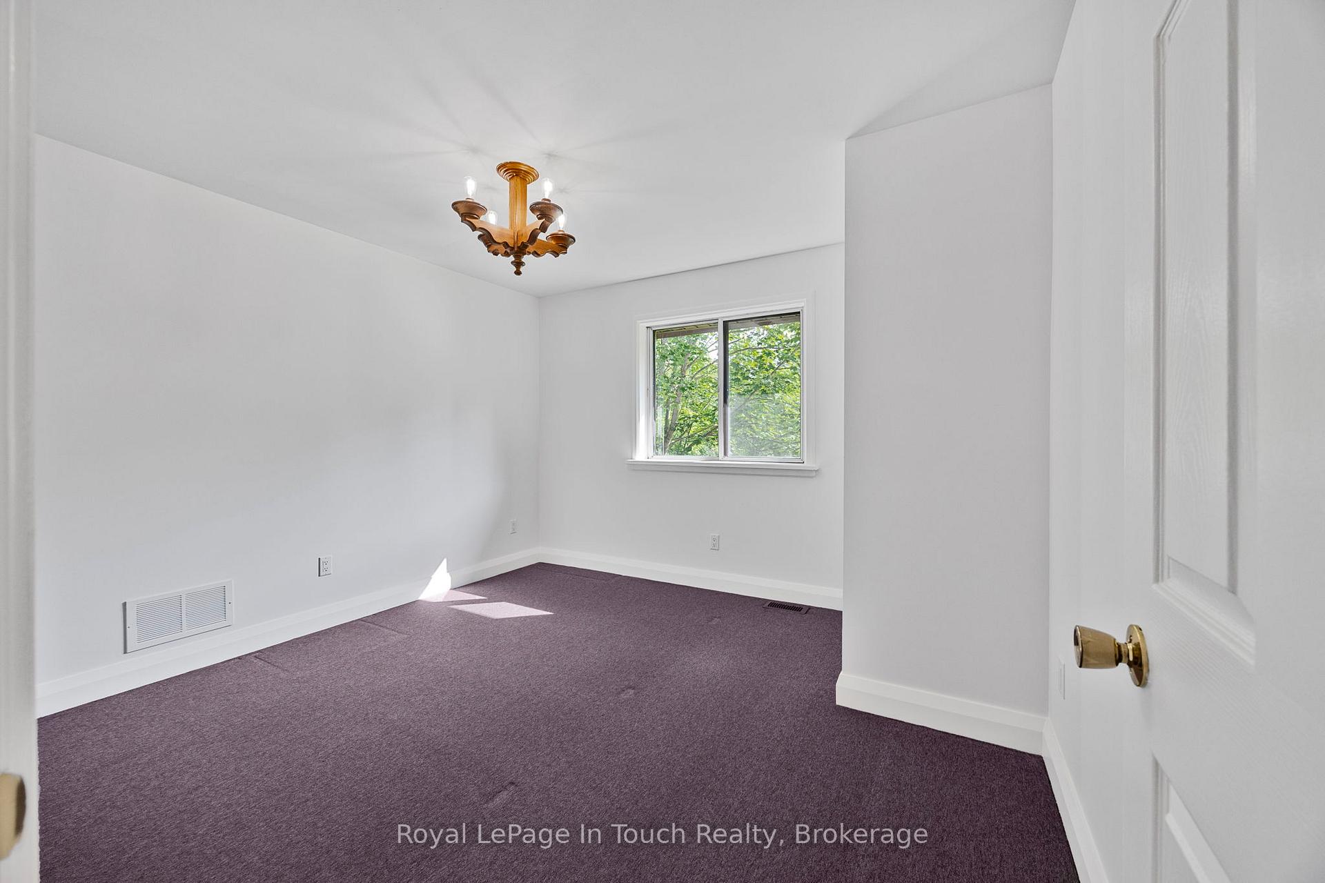Photo 14 of 1076 Kitchen Side Road, Severn, Rural Severn — HOMEH