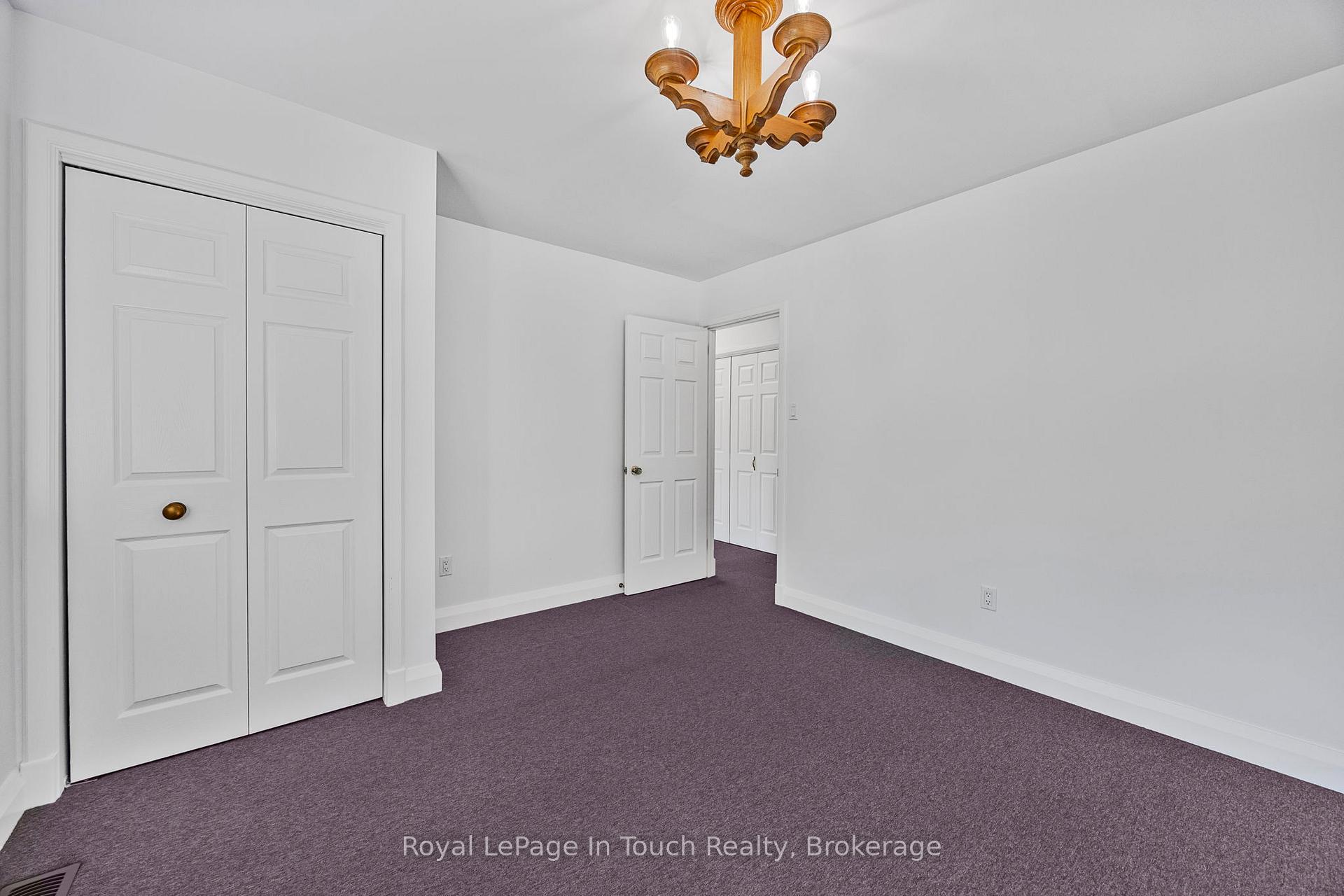 Photo 5 of 1076 Kitchen Side Road, Severn, Rural Severn — HOMEH