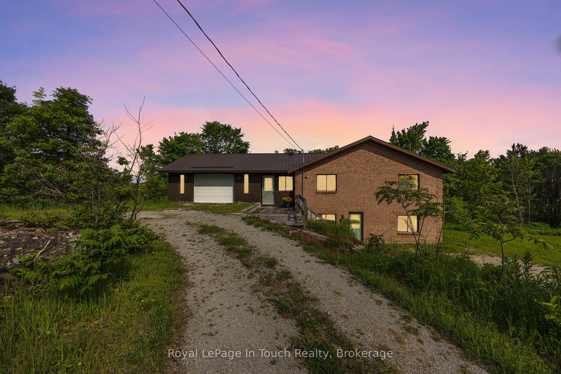 Photo 35 of 1076 Kitchen Side Road, Severn, Rural Severn — HOMEH