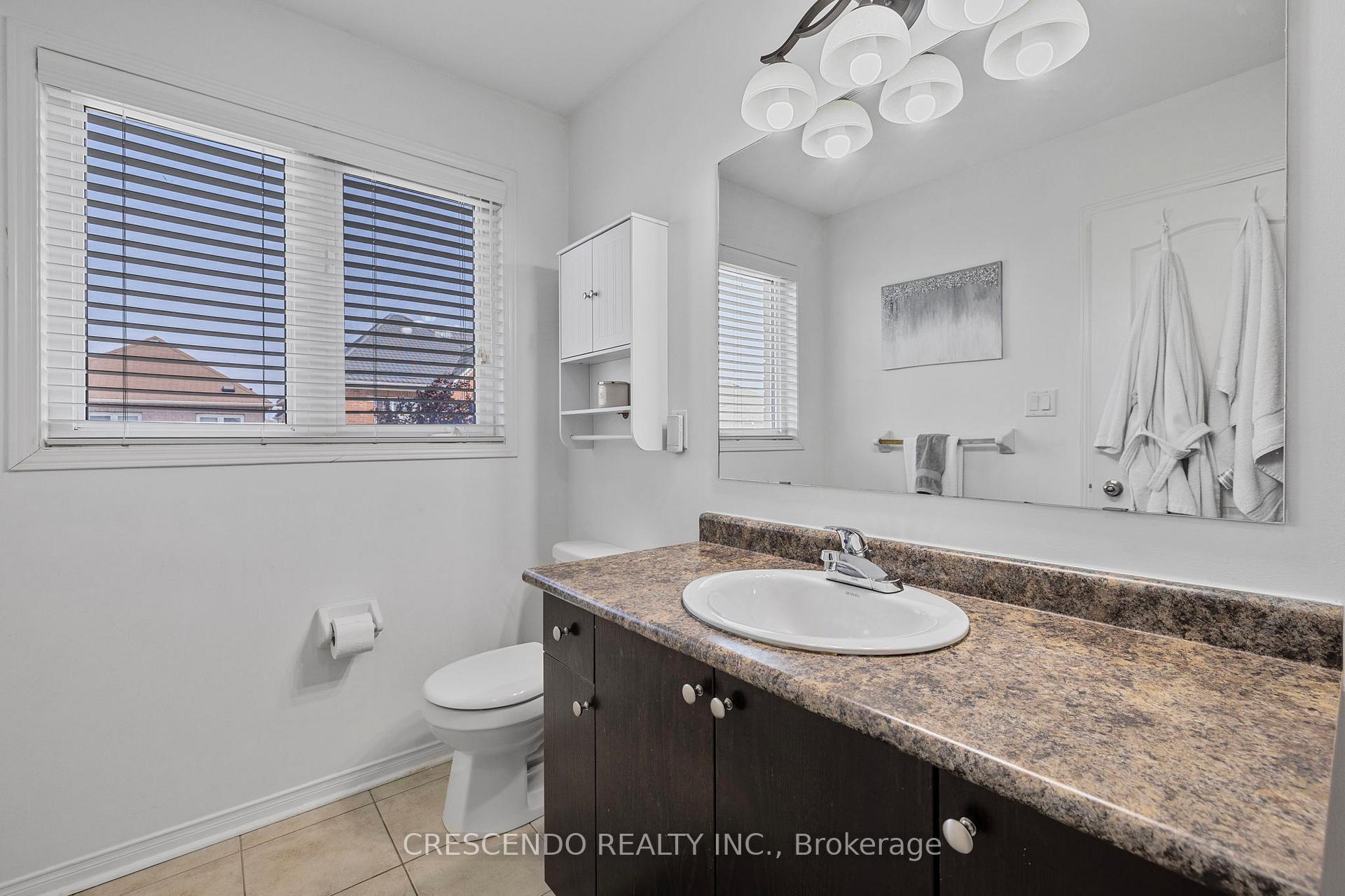 Photo 20 of 42 Napoleon Crescent, Brampton, Bram East — HOMEH