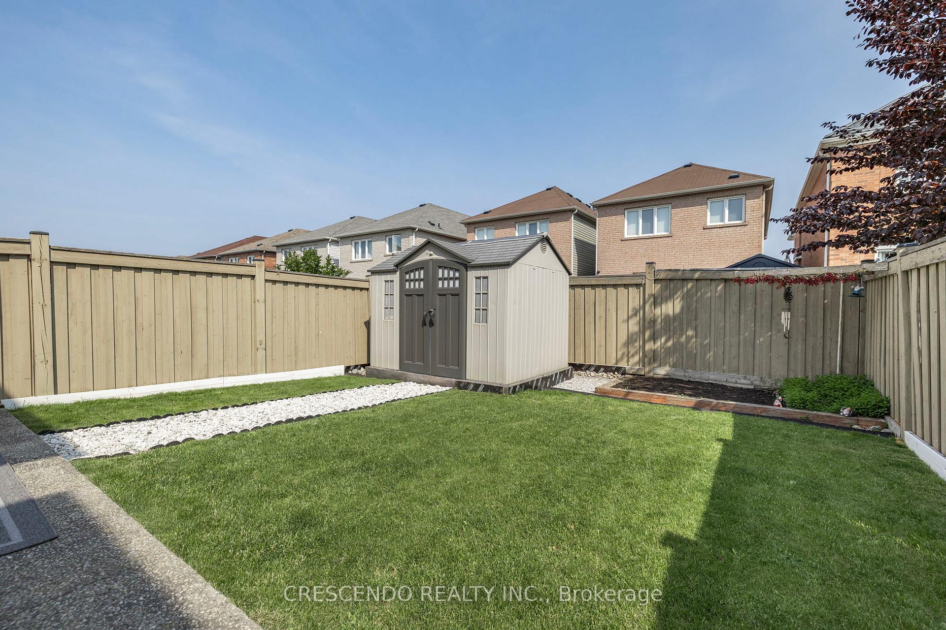 Photo 35 of 42 Napoleon Crescent, Brampton, Bram East — HOMEH