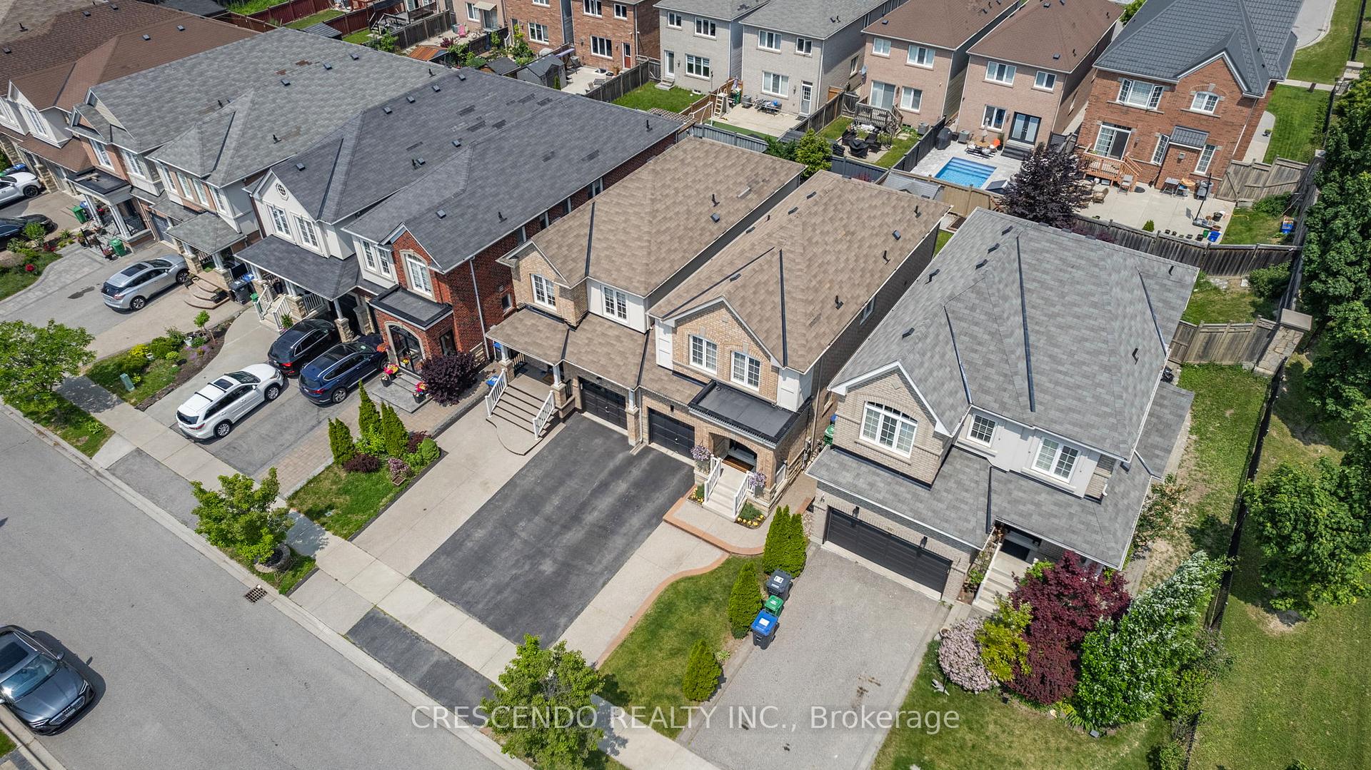 Photo 36 of 42 Napoleon Crescent, Brampton, Bram East — HOMEH