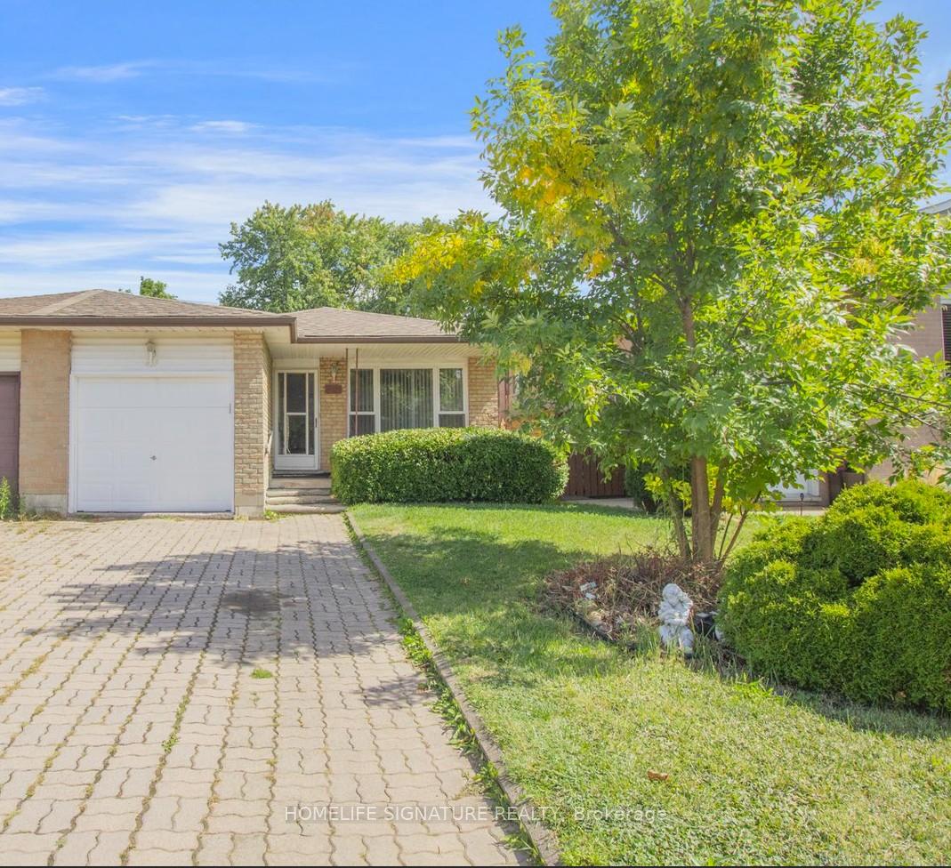 Photo 1 of 659 Upper Horning Road, Hamilton, Gurnett — HOMEH
