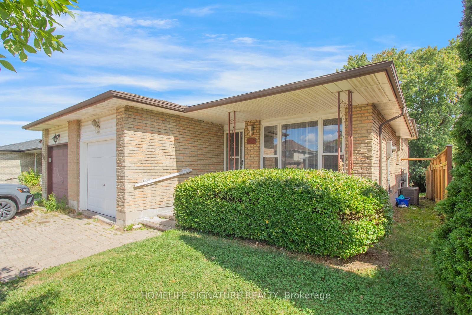 Photo 3 of 659 Upper Horning Road, Hamilton, Gurnett — HOMEH