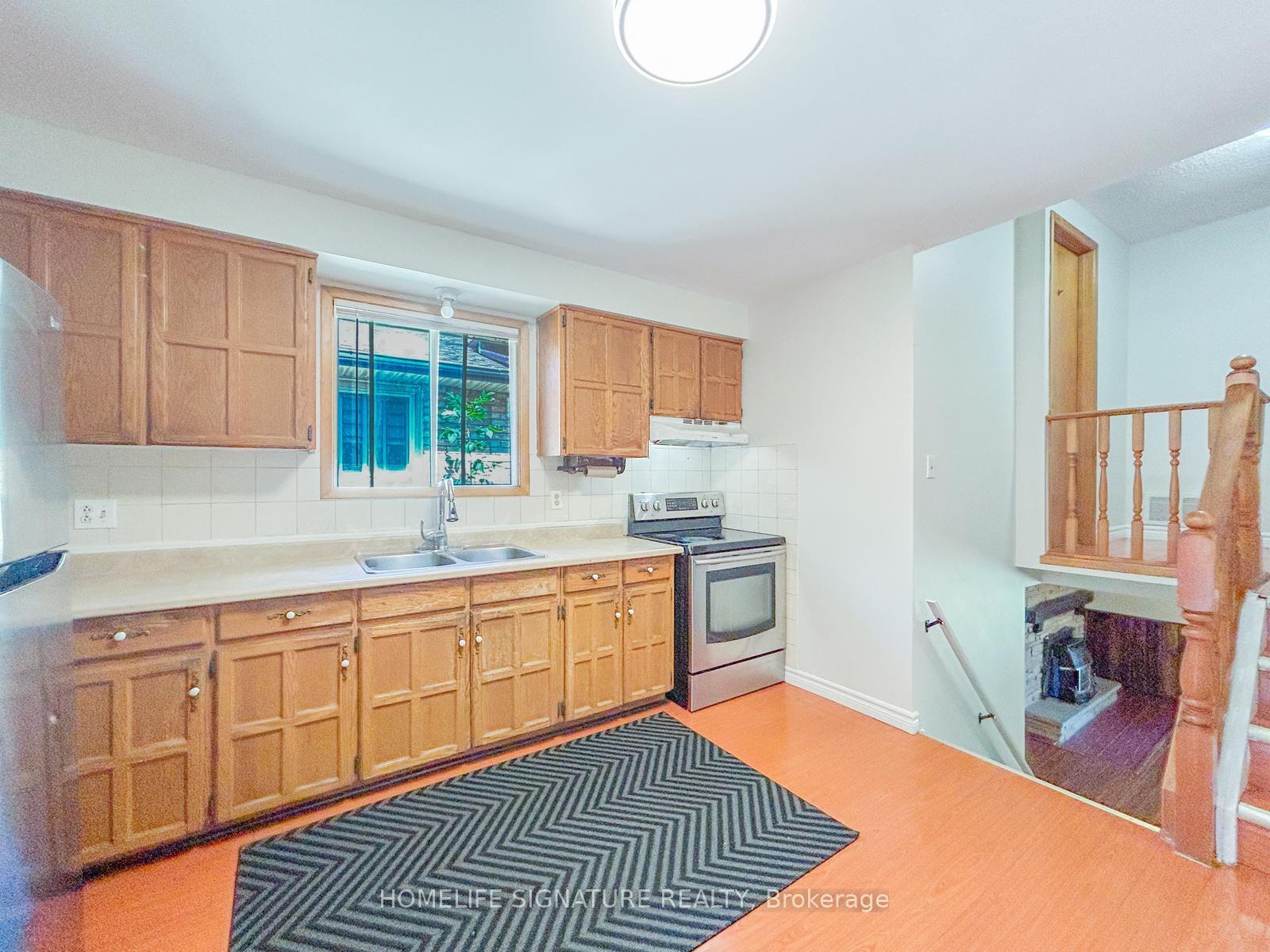 Photo 16 of 659 Upper Horning Road, Hamilton, Gurnett — HOMEH