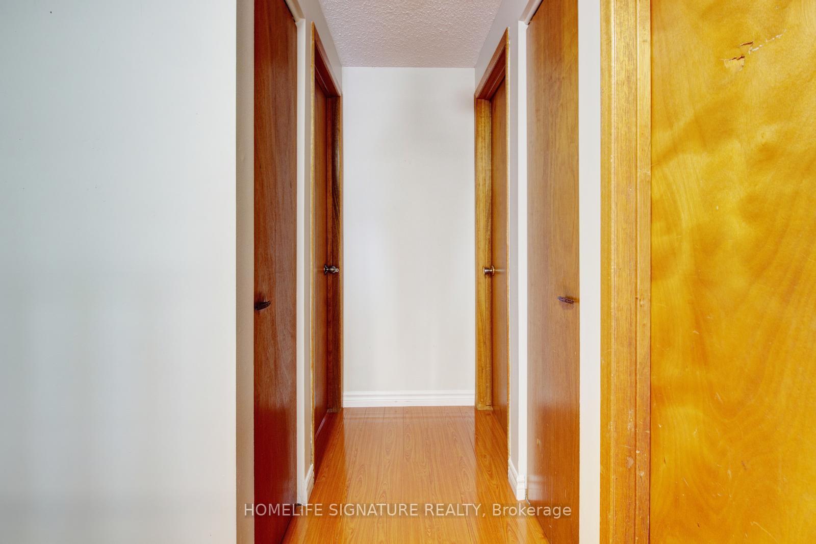 Photo 10 of 659 Upper Horning Road, Hamilton, Gurnett — HOMEH