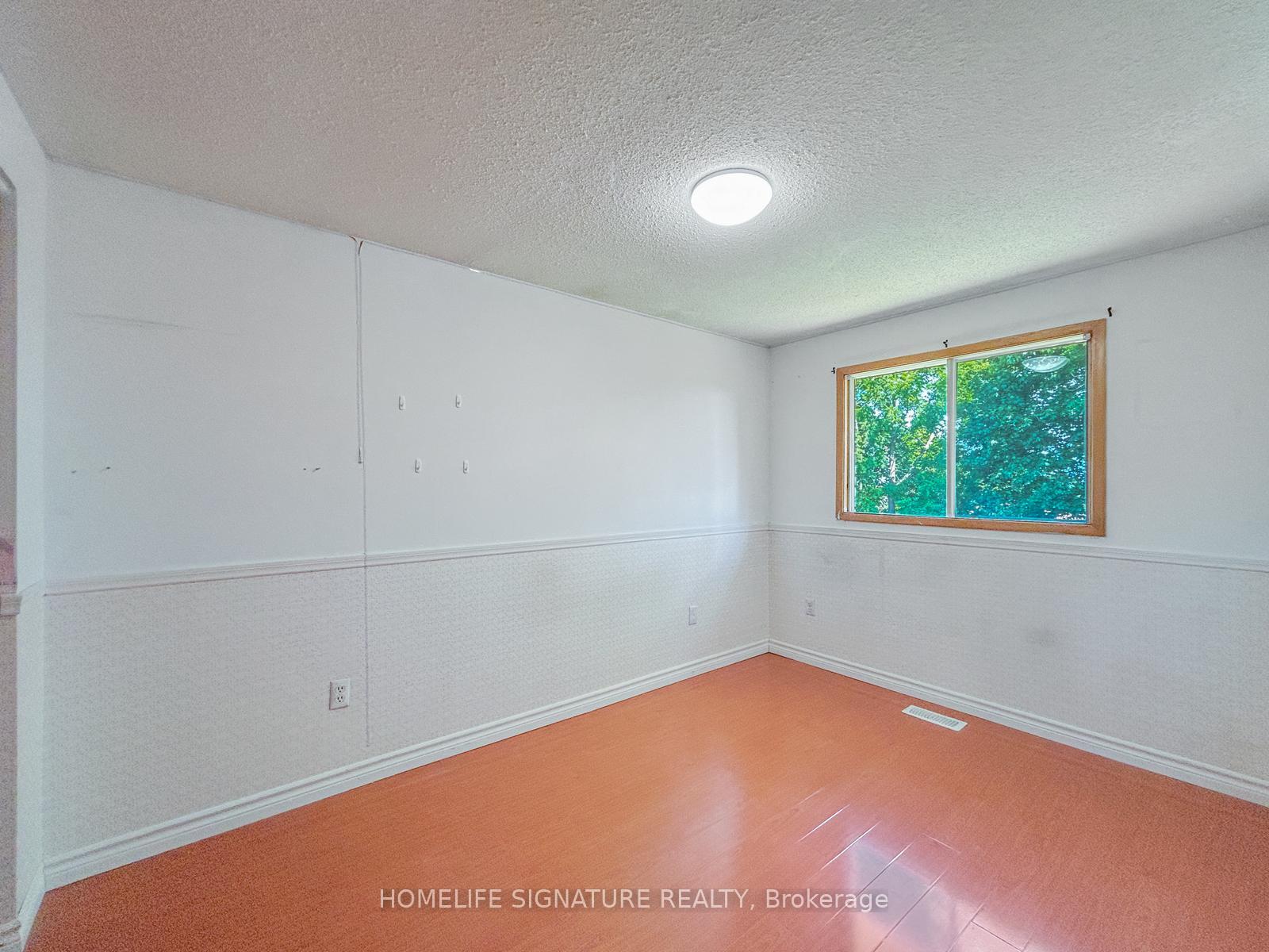 Photo 21 of 659 Upper Horning Road, Hamilton, Gurnett — HOMEH