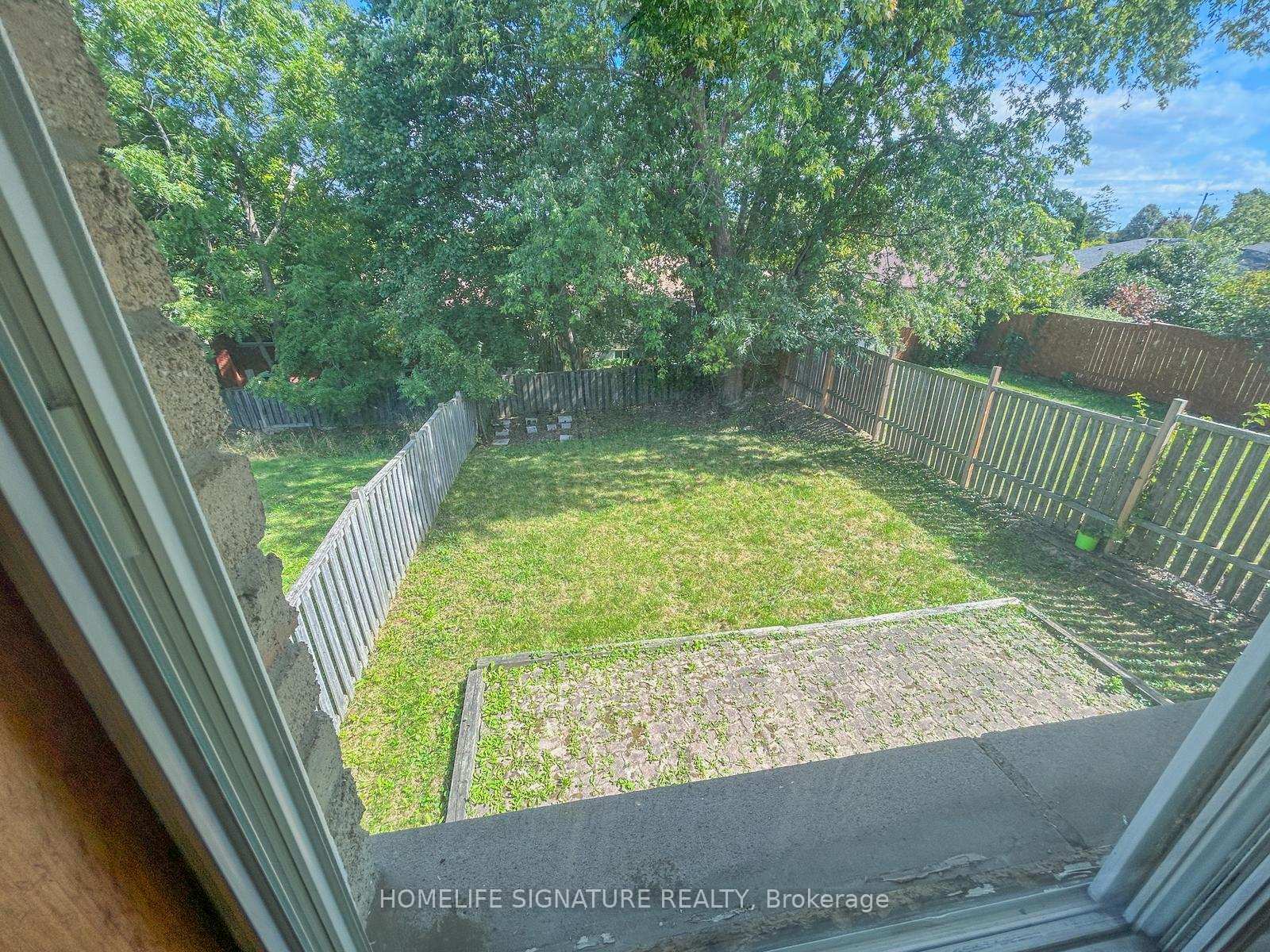 Photo 27 of 659 Upper Horning Road, Hamilton, Gurnett — HOMEH