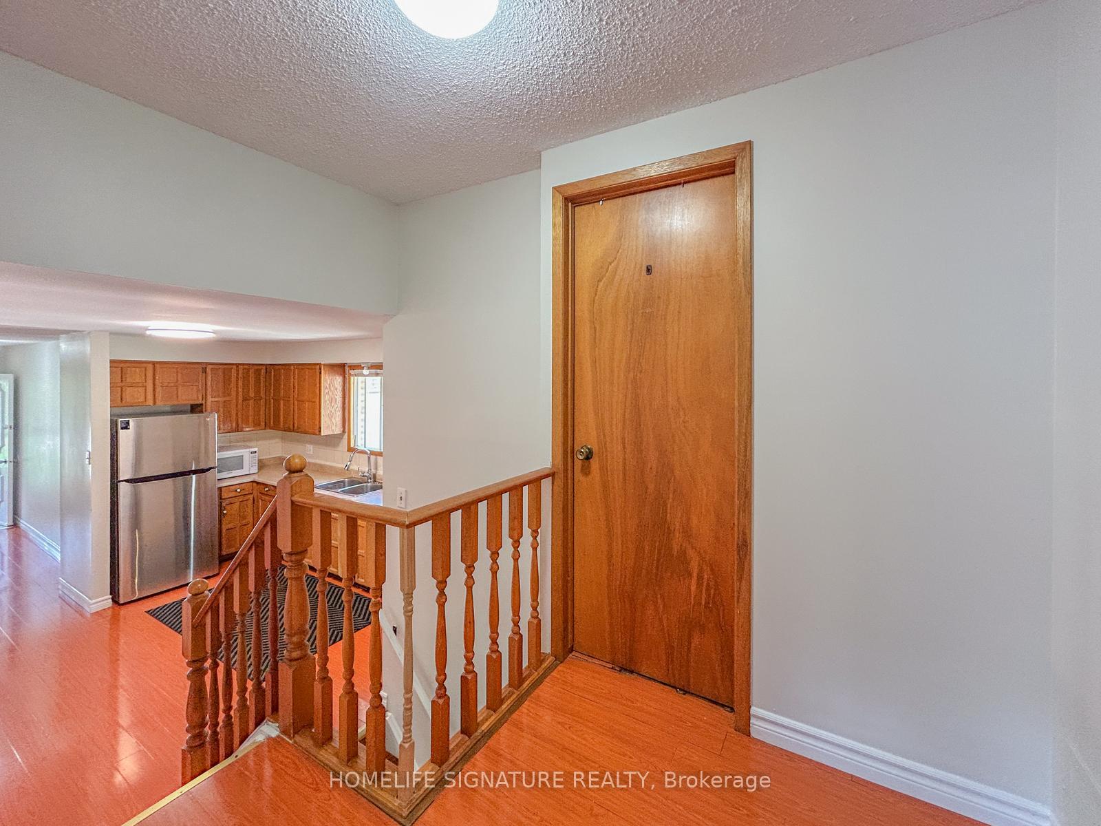 Photo 25 of 659 Upper Horning Road, Hamilton, Gurnett — HOMEH