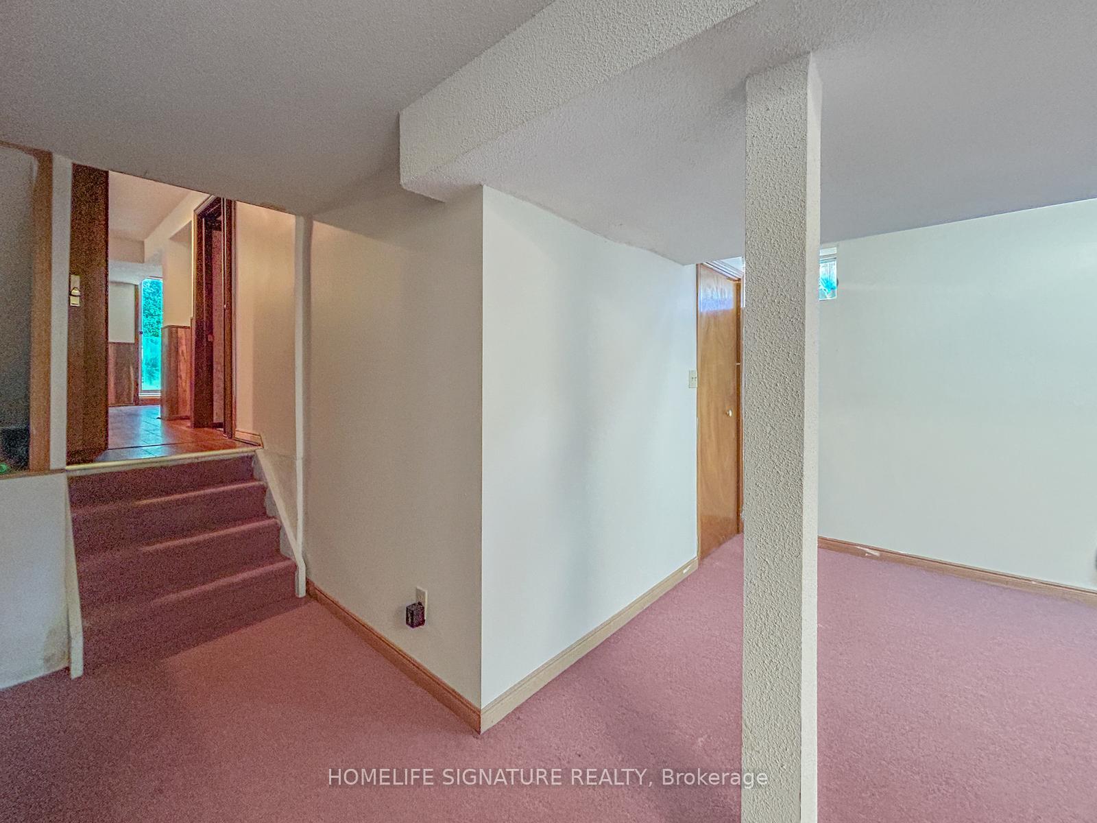 Photo 29 of 659 Upper Horning Road, Hamilton, Gurnett — HOMEH