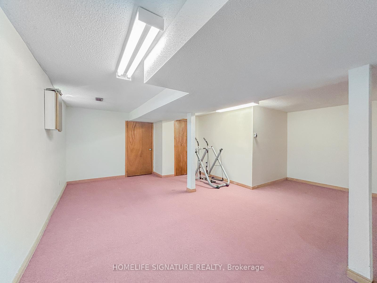 Photo 32 of 659 Upper Horning Road, Hamilton, Gurnett — HOMEH