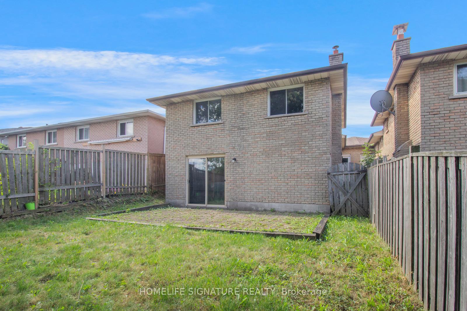 Photo 43 of 659 Upper Horning Road, Hamilton, Gurnett — HOMEH