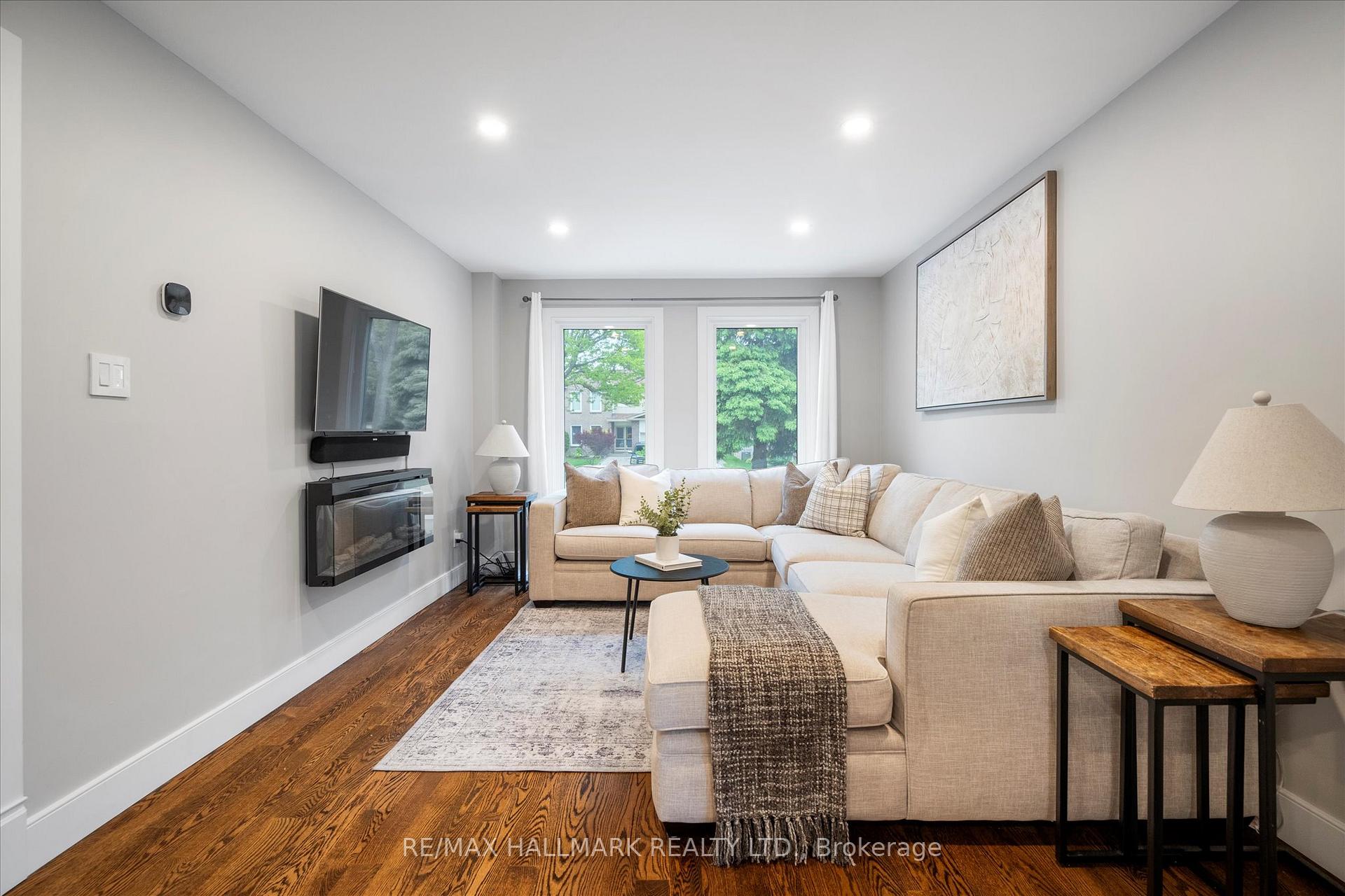 Photo 5 of 5 Bateman Court, Whitby, Lynde Creek — HOMEH
