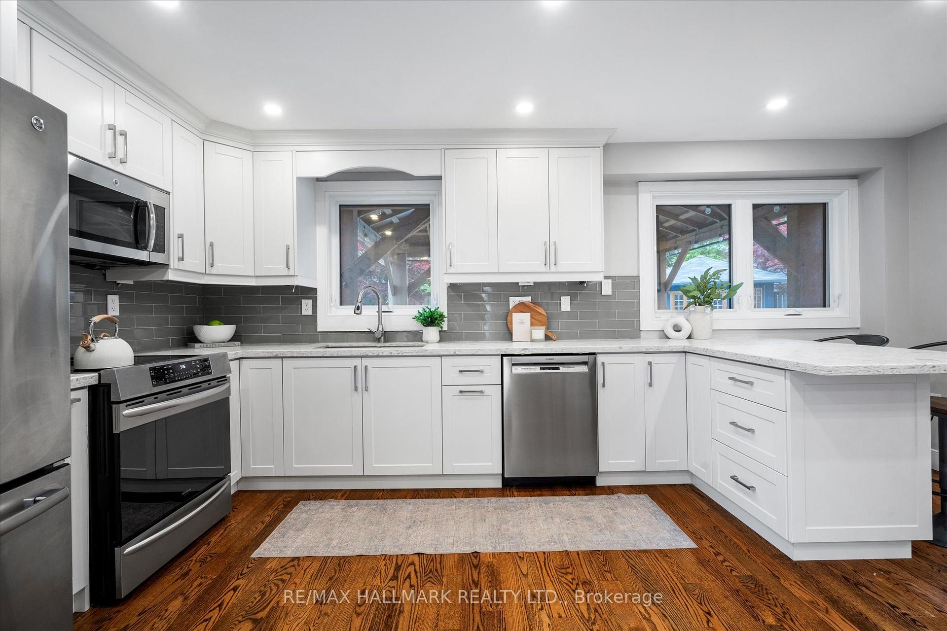 Photo 14 of 5 Bateman Court, Whitby, Lynde Creek — HOMEH