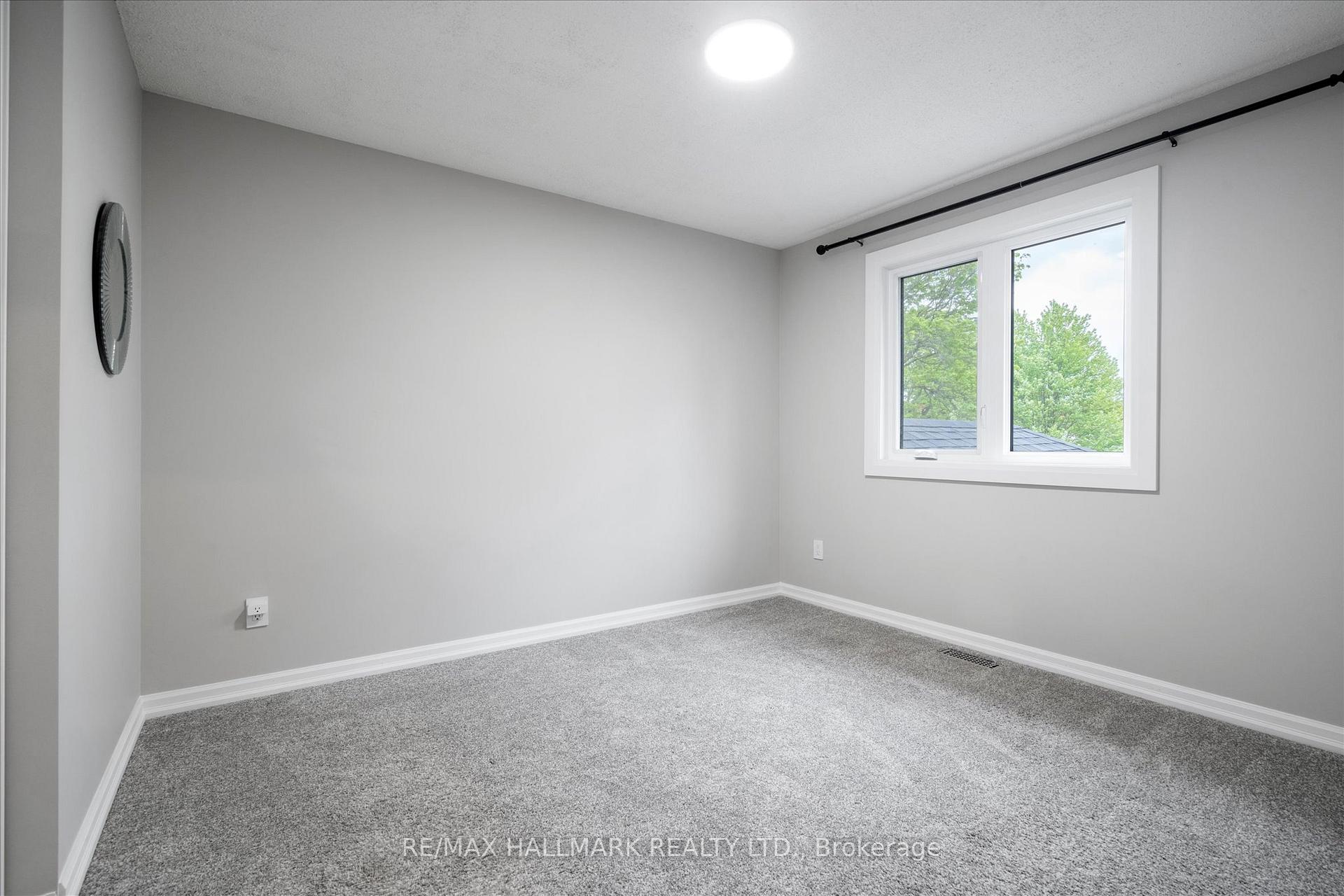 Photo 29 of 5 Bateman Court, Whitby, Lynde Creek — HOMEH