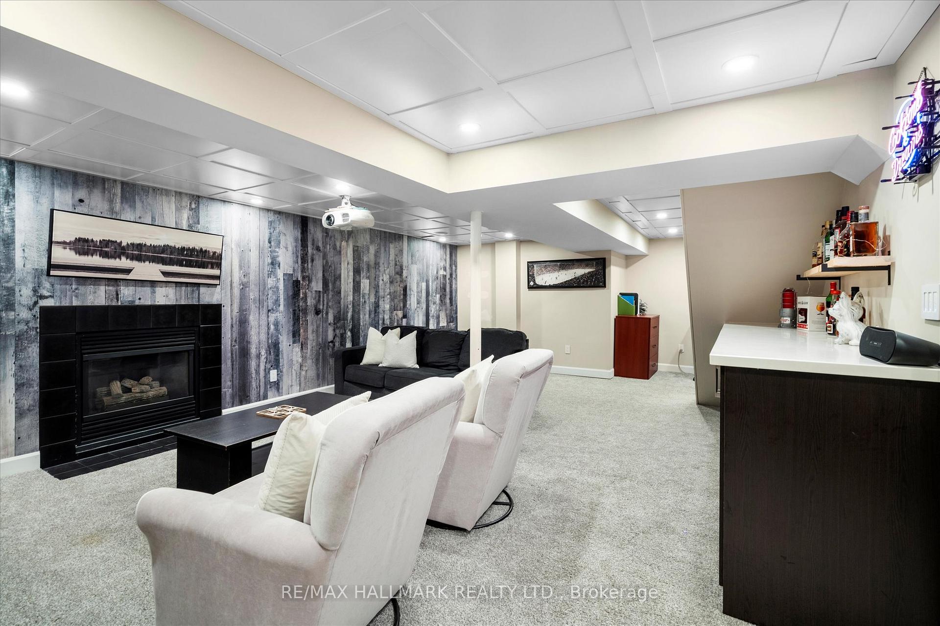 Photo 36 of 5 Bateman Court, Whitby, Lynde Creek — HOMEH