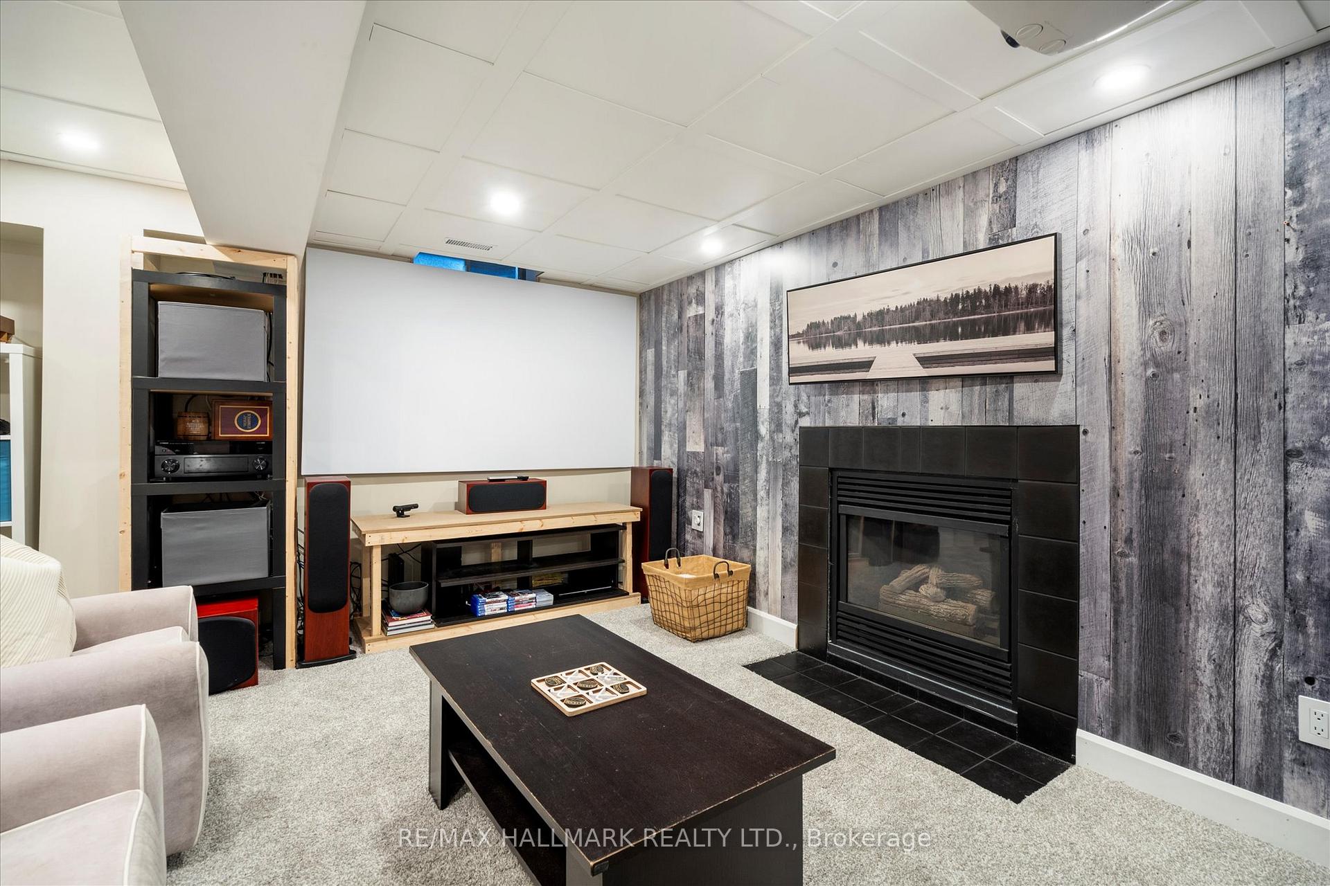 Photo 42 of 5 Bateman Court, Whitby, Lynde Creek — HOMEH