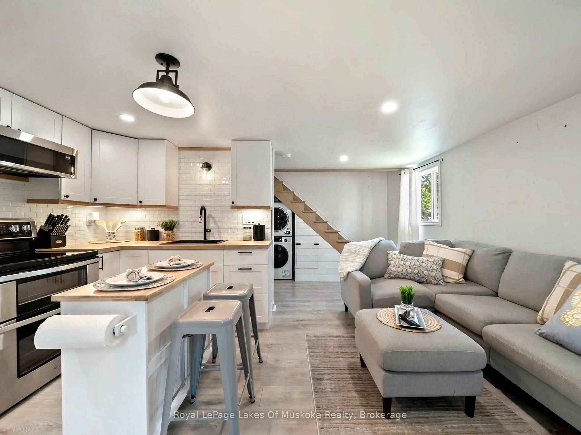 Photo 8 of 620 Second Avenue, Tay, Port McNicoll — HOMEH