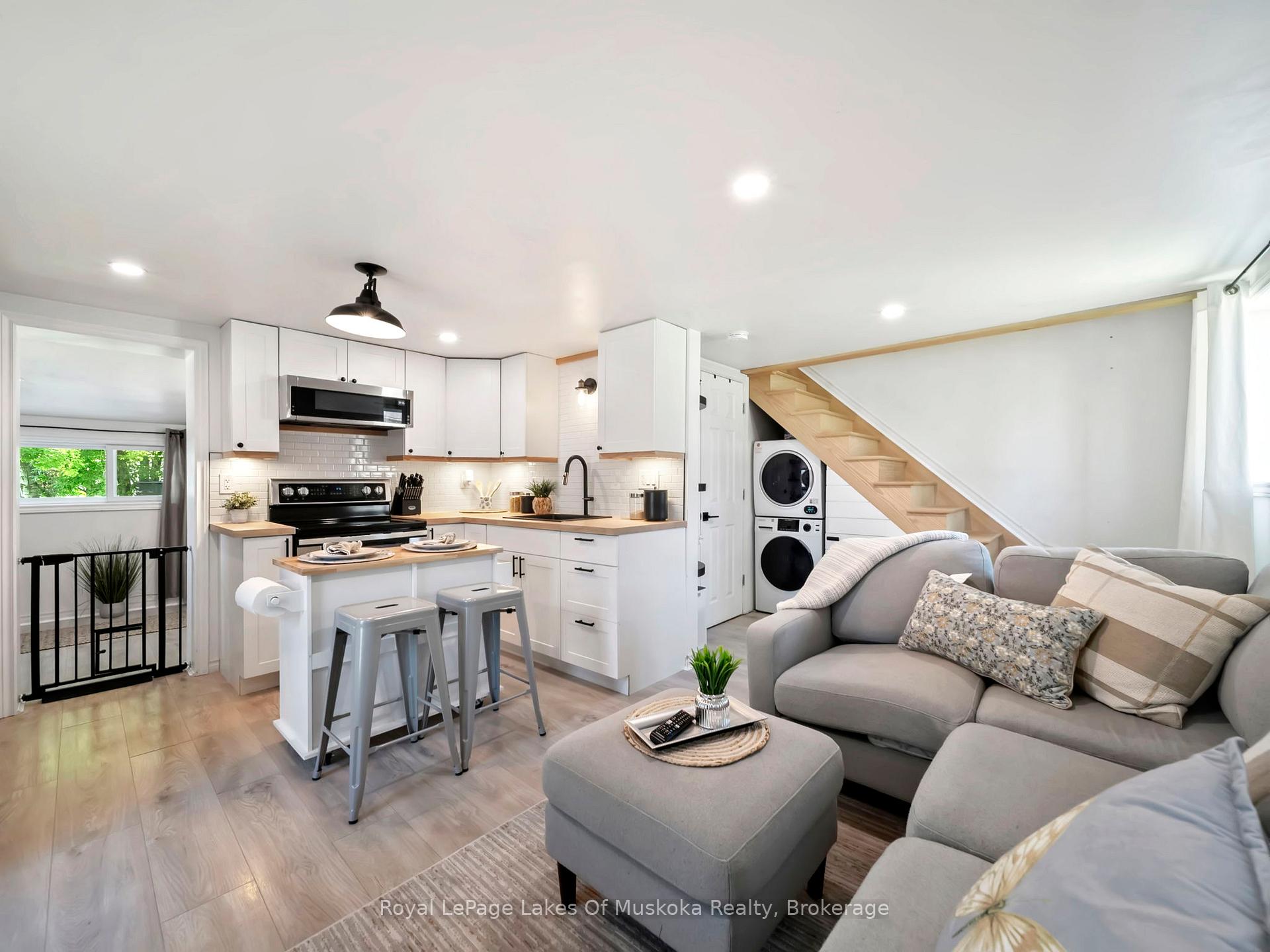 Photo 25 of 620 Second Avenue, Tay, Port McNicoll — HOMEH