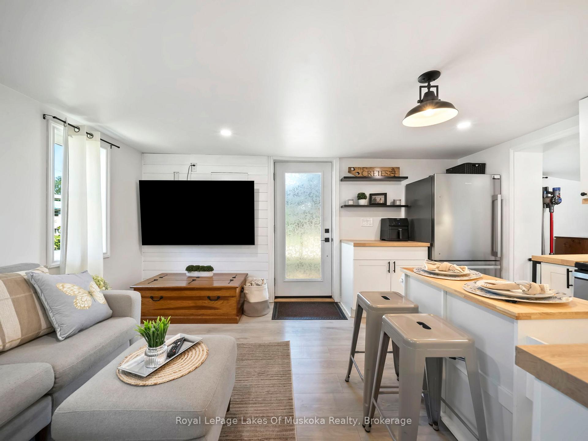 Photo 19 of 620 Second Avenue, Tay, Port McNicoll — HOMEH