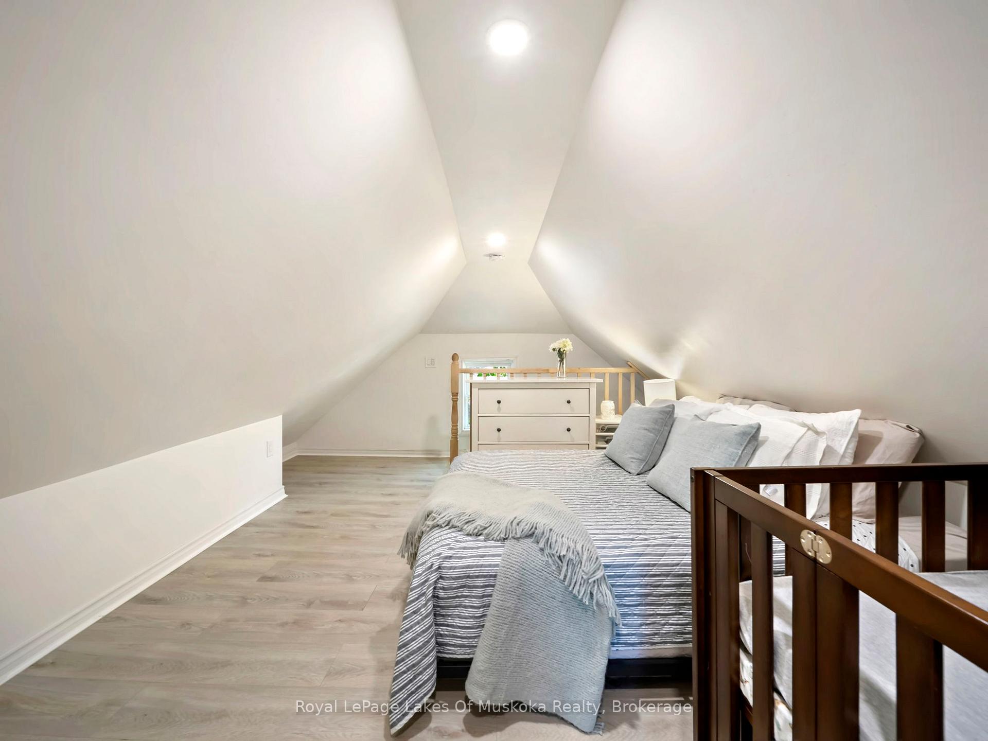 Photo 13 of 620 Second Avenue, Tay, Port McNicoll — HOMEH