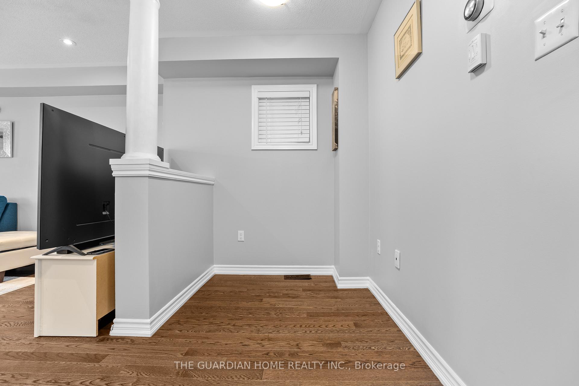 Photo 7 of 47 Forrester Drive, Clarington, Bowmanville — HOMEH