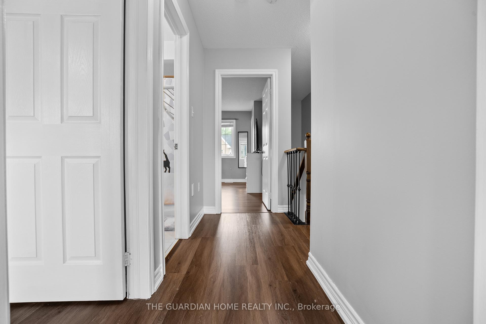 Photo 18 of 47 Forrester Drive, Clarington, Bowmanville — HOMEH