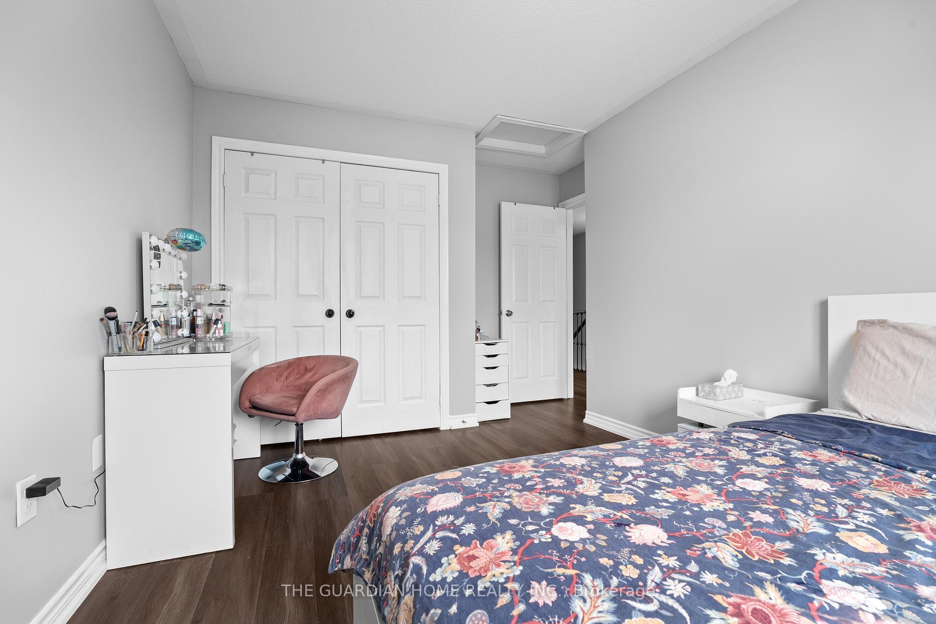 Photo 24 of 47 Forrester Drive, Clarington, Bowmanville — HOMEH