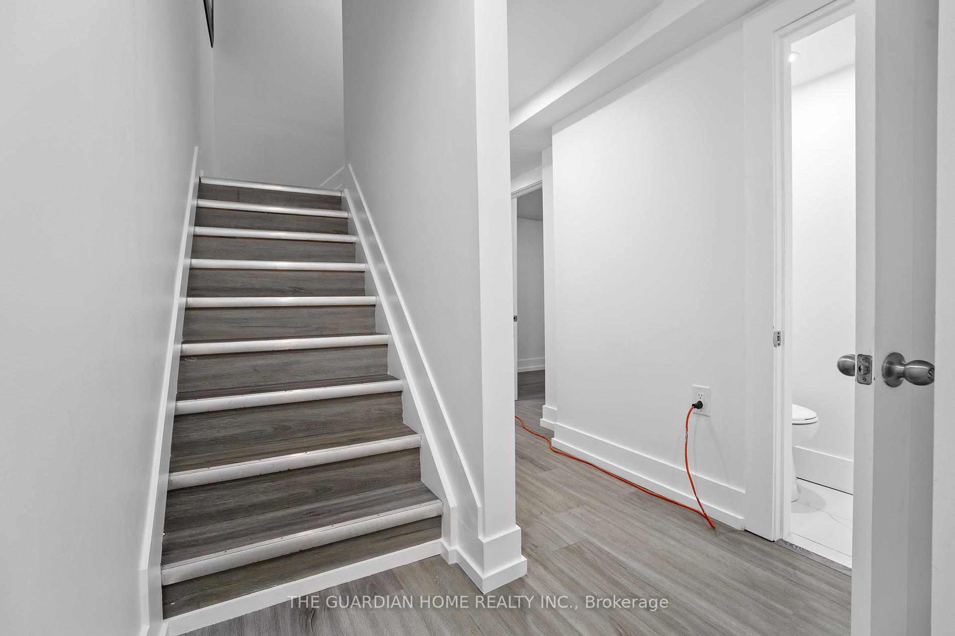 Photo 30 of 47 Forrester Drive, Clarington, Bowmanville — HOMEH