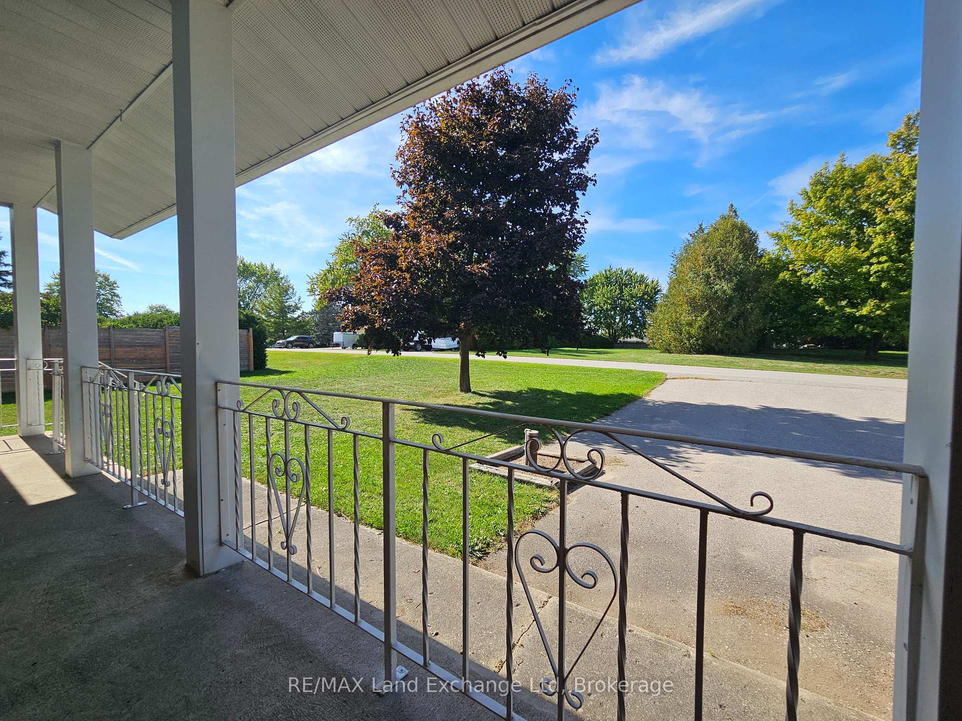 Photo 12 of 8 Stanley Street, Goderich, Goderich (Town) — HOMEH