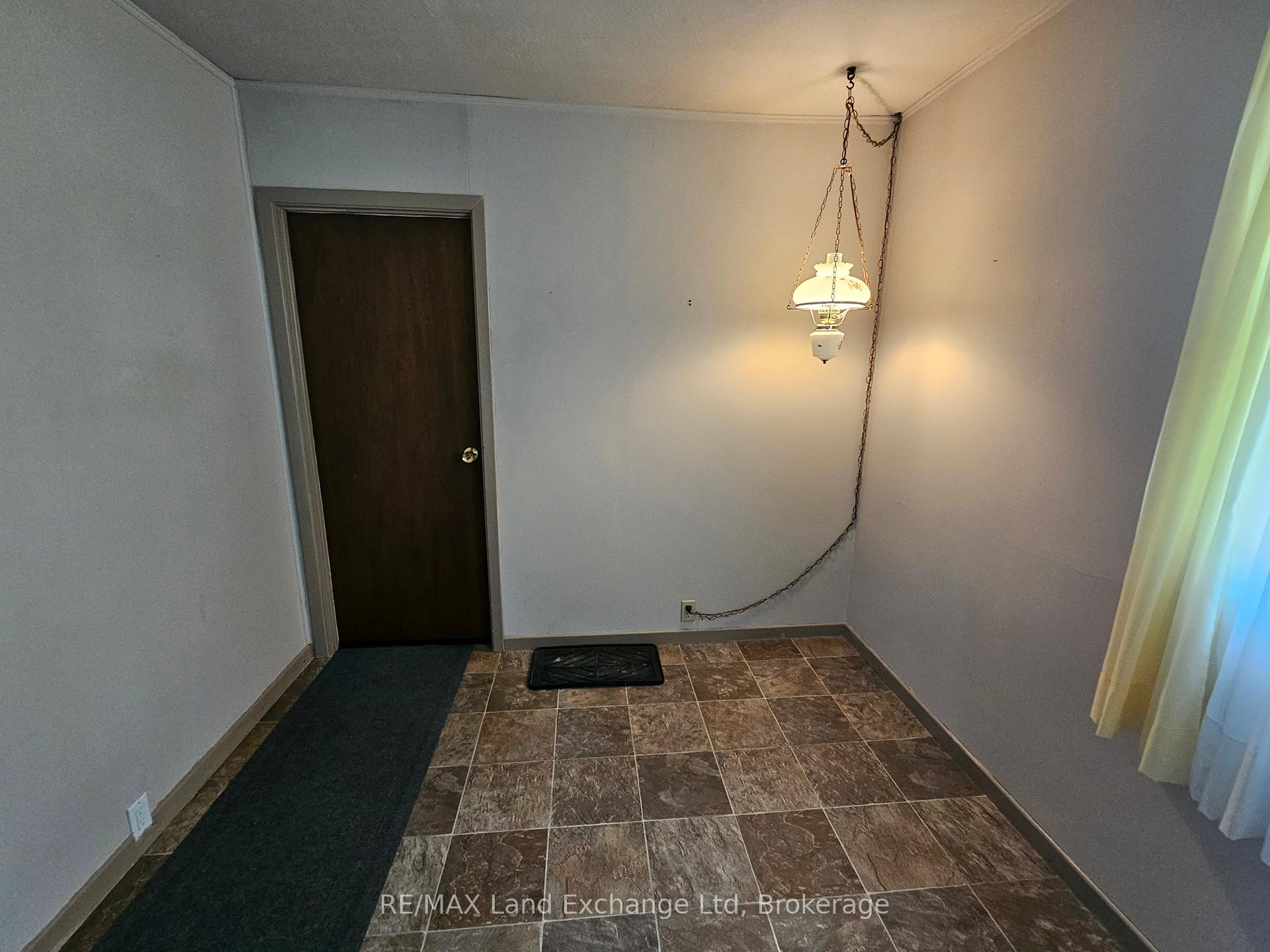 Photo 27 of 8 Stanley Street, Goderich, Goderich (Town) — HOMEH