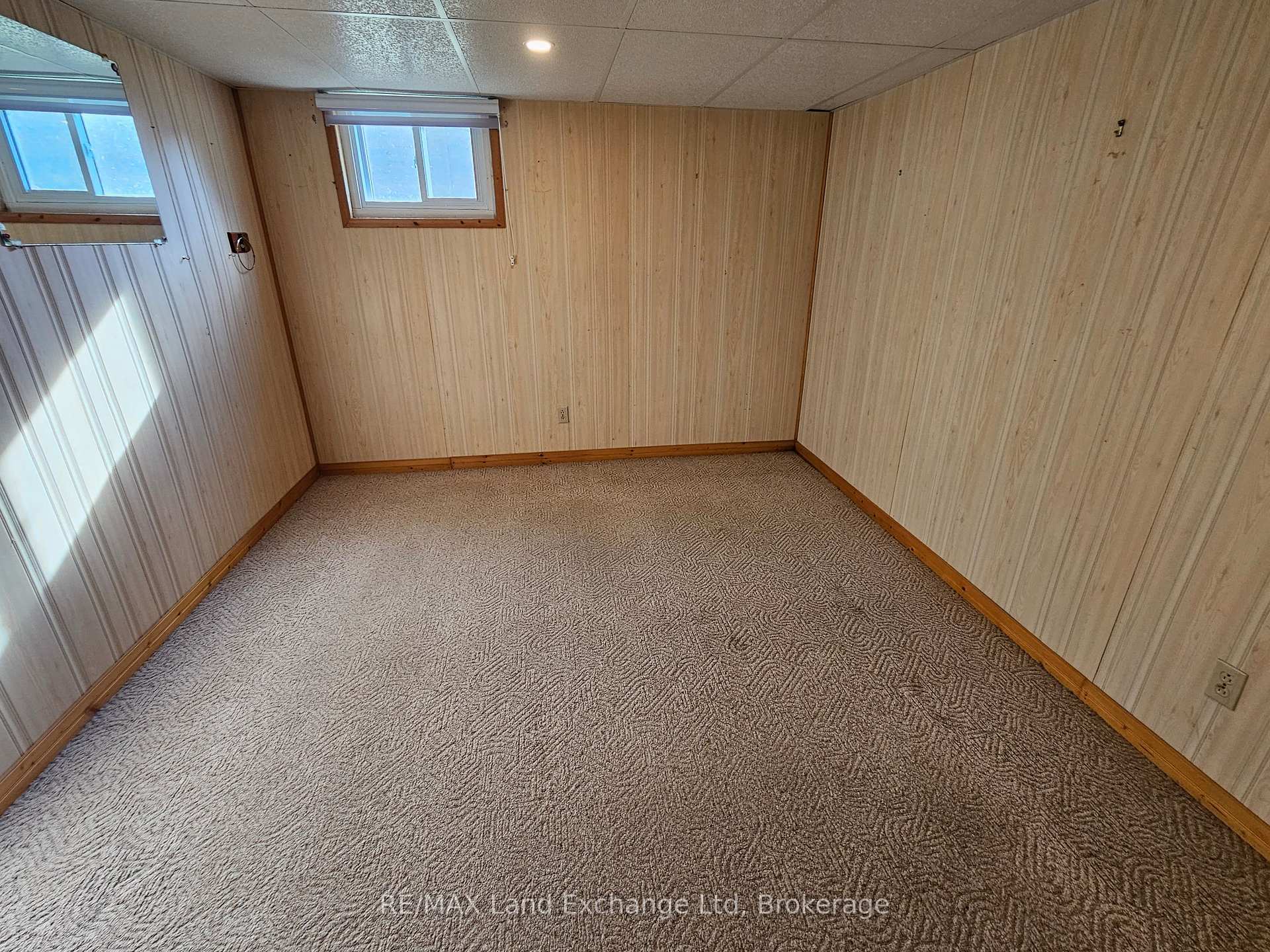 Photo 22 of 8 Stanley Street, Goderich, Goderich (Town) — HOMEH