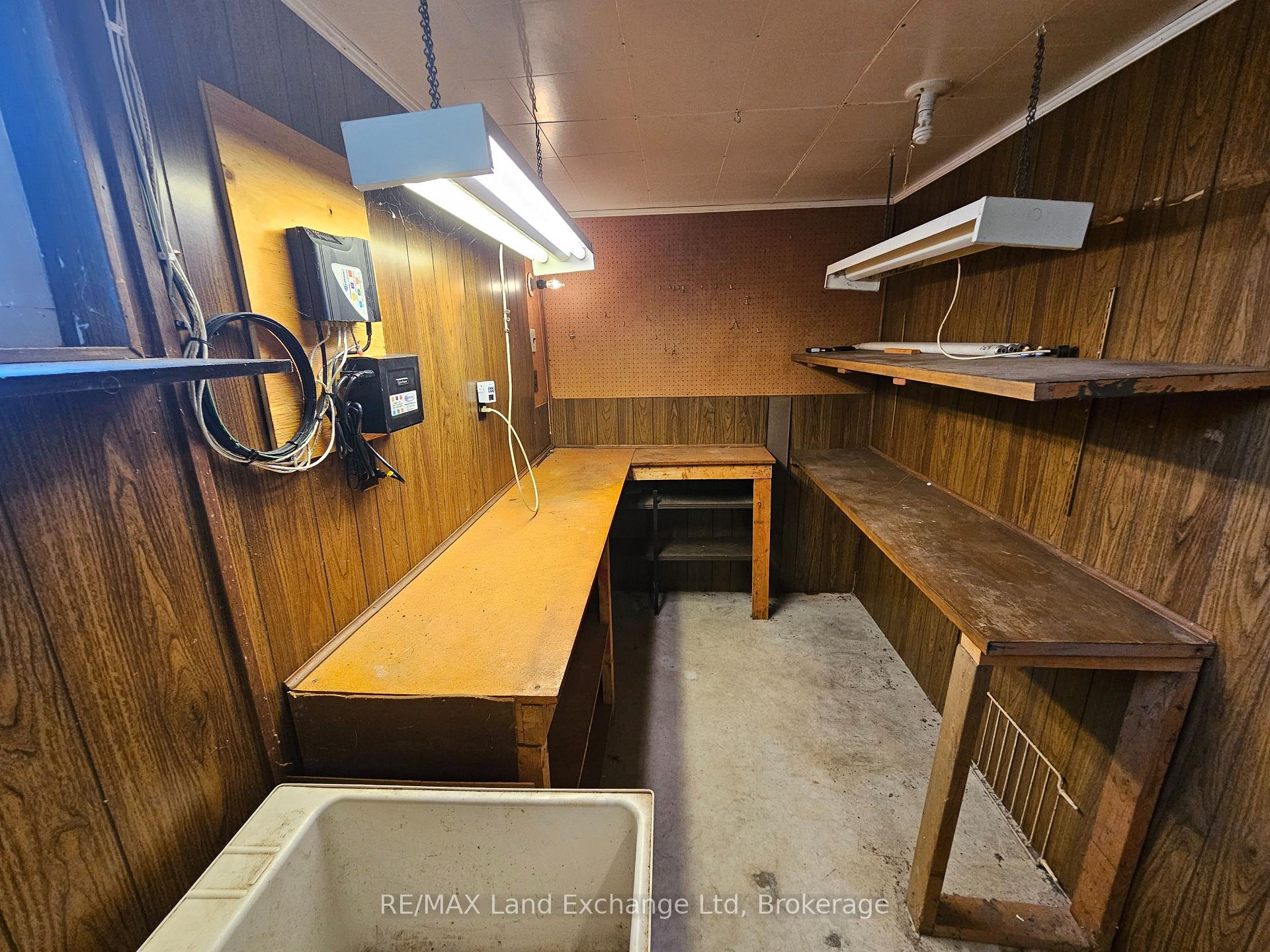 Photo 28 of 8 Stanley Street, Goderich, Goderich (Town) — HOMEH