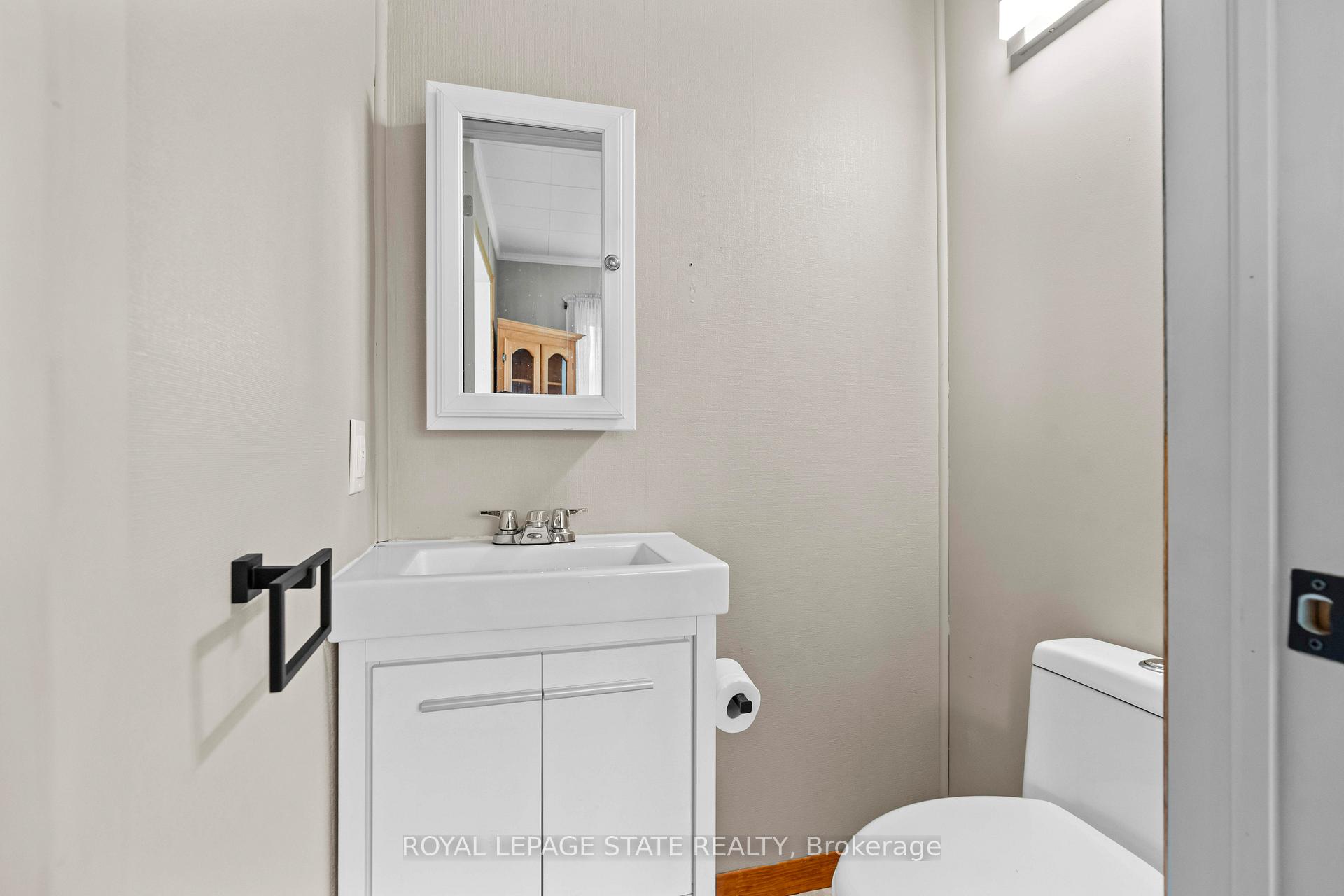 Photo 31 of 2703 Lakeside Drive, Severn, Rural Severn — HOMEH